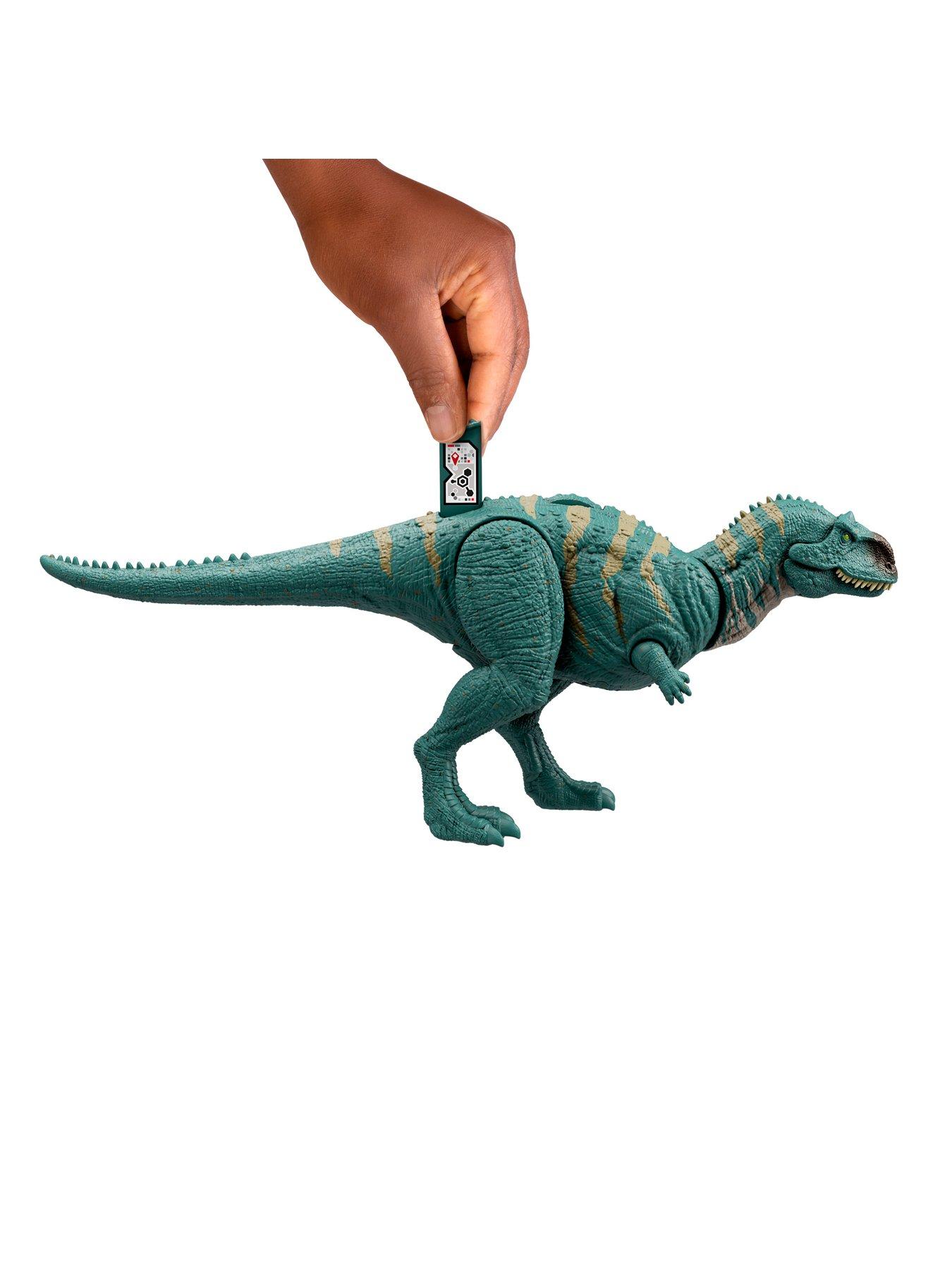 jurassic-world-wild-roarnbspmajungasaurus-dinosaur-figureoutfit