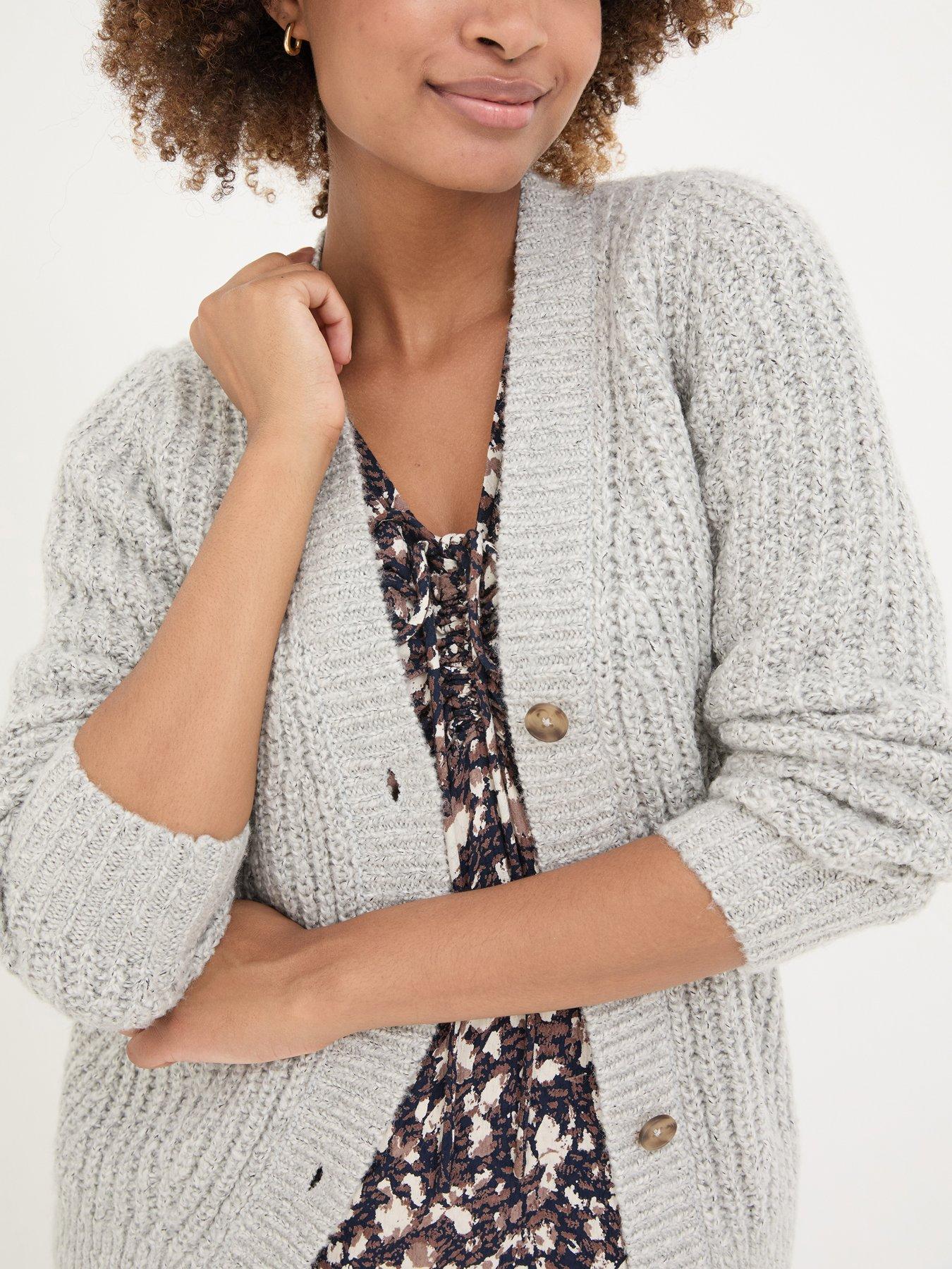 fatface-alicia-cable-knit-cardigan-greyoutfit