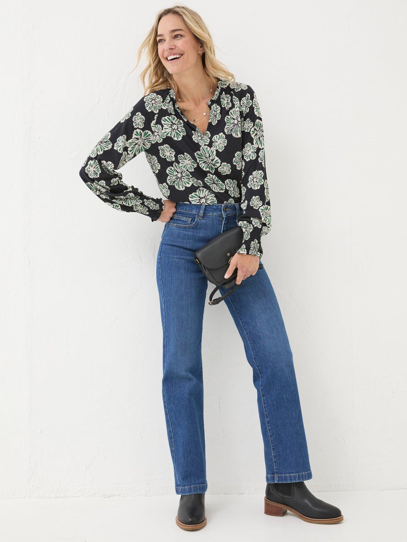 fatface-florence-spaced-floral-blouse-blackdetail