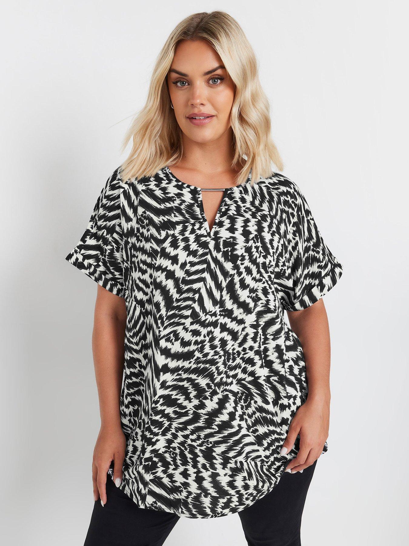 yours-curve-trim-neck-short-sleeve-blouse-blackfront