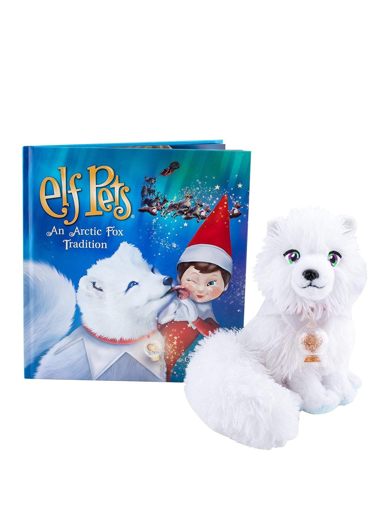 elf-pets-an-arctic-fox-tradition