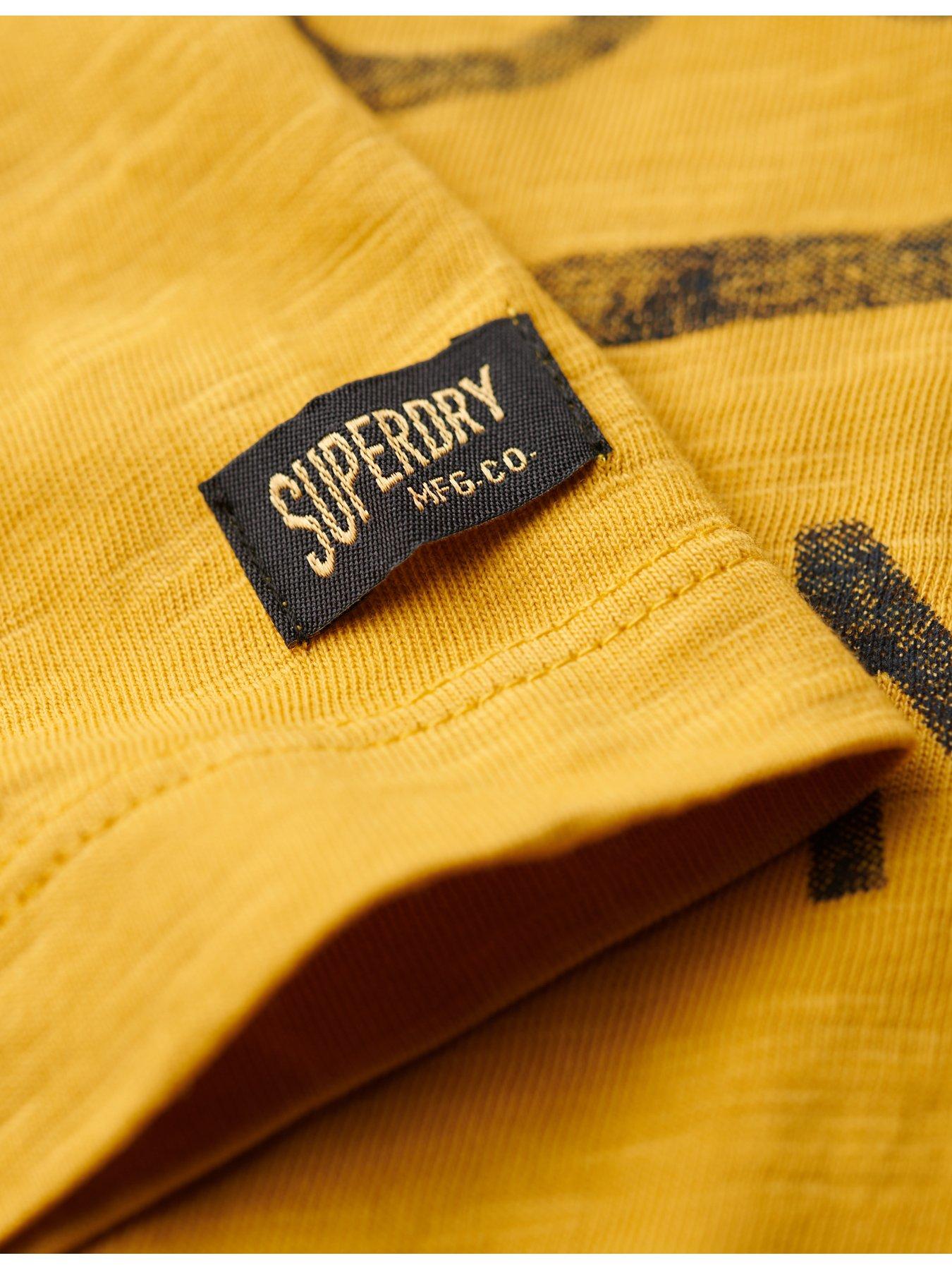 superdry-superdry-copper-label-script-logo-t-shirt-yellowoutfit