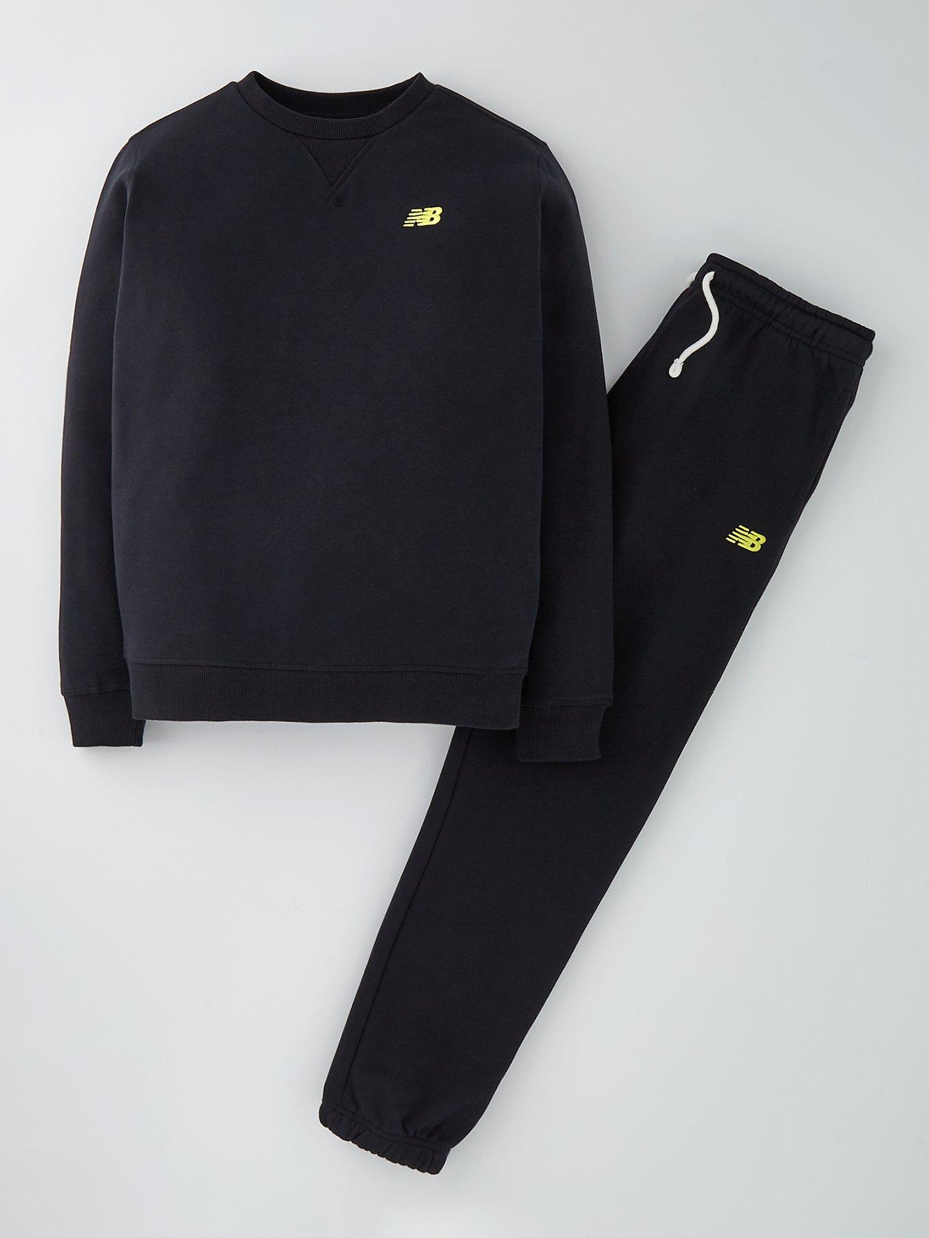 new-balance-kids-small-logo-crew-jog-set-blackfront