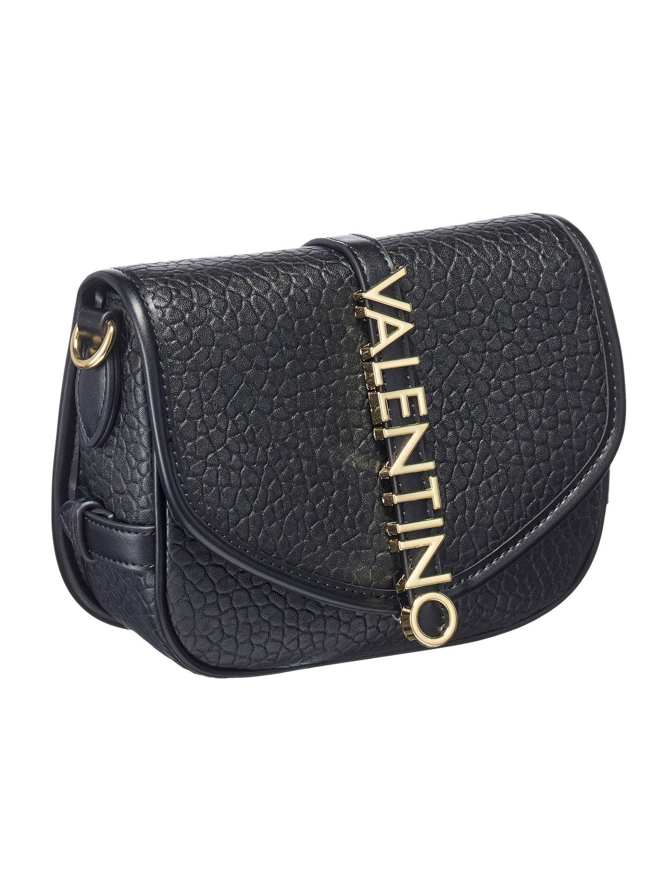 valentino-zeno-large-logo-flap-crossbodyoutfit