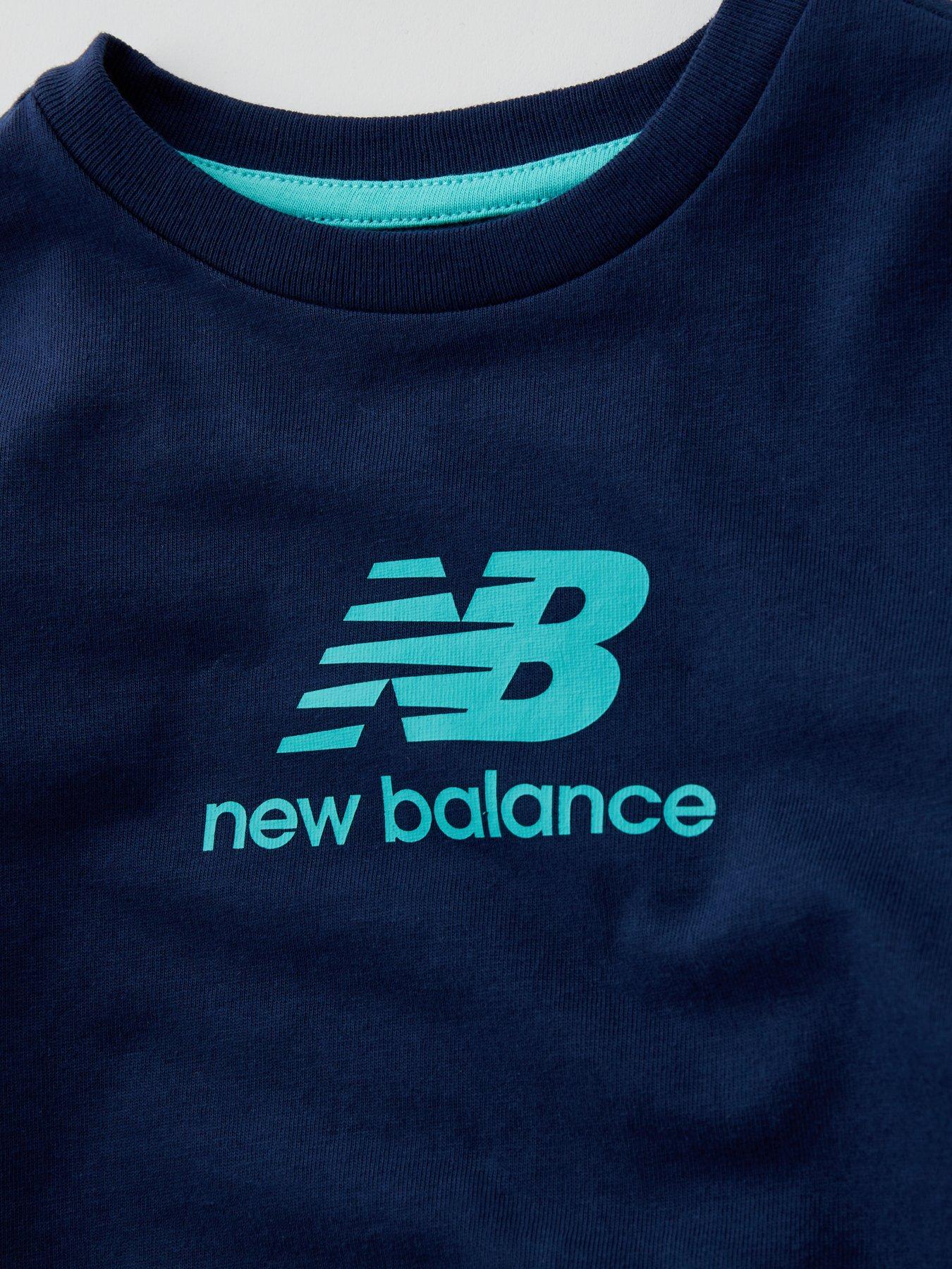 new-balance-infants-jersey-tee-and-french-terry-short-set-navyoutfit