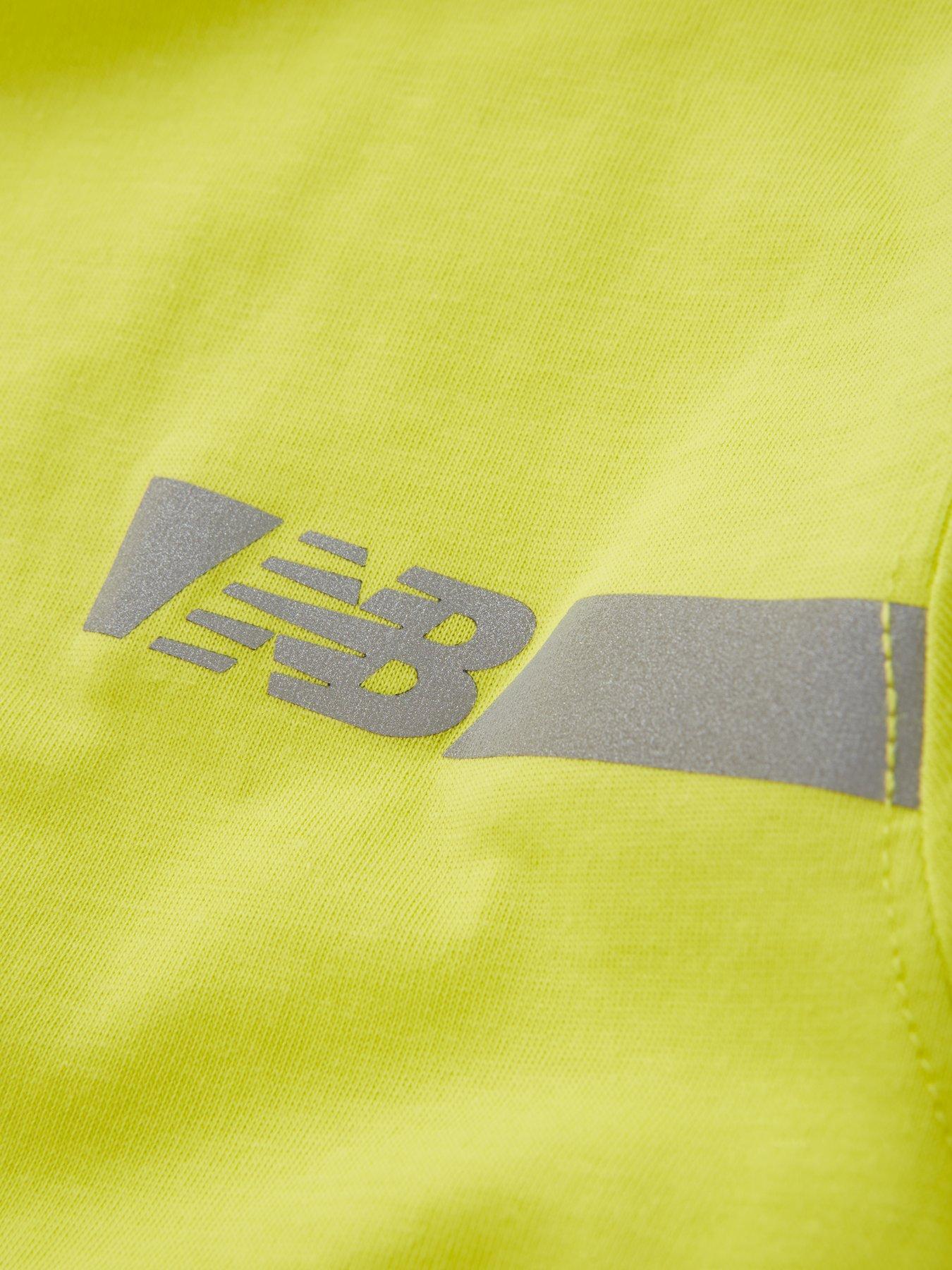 new-balance-junior-boys-reflective-flying-nb-t-shirtoutfit