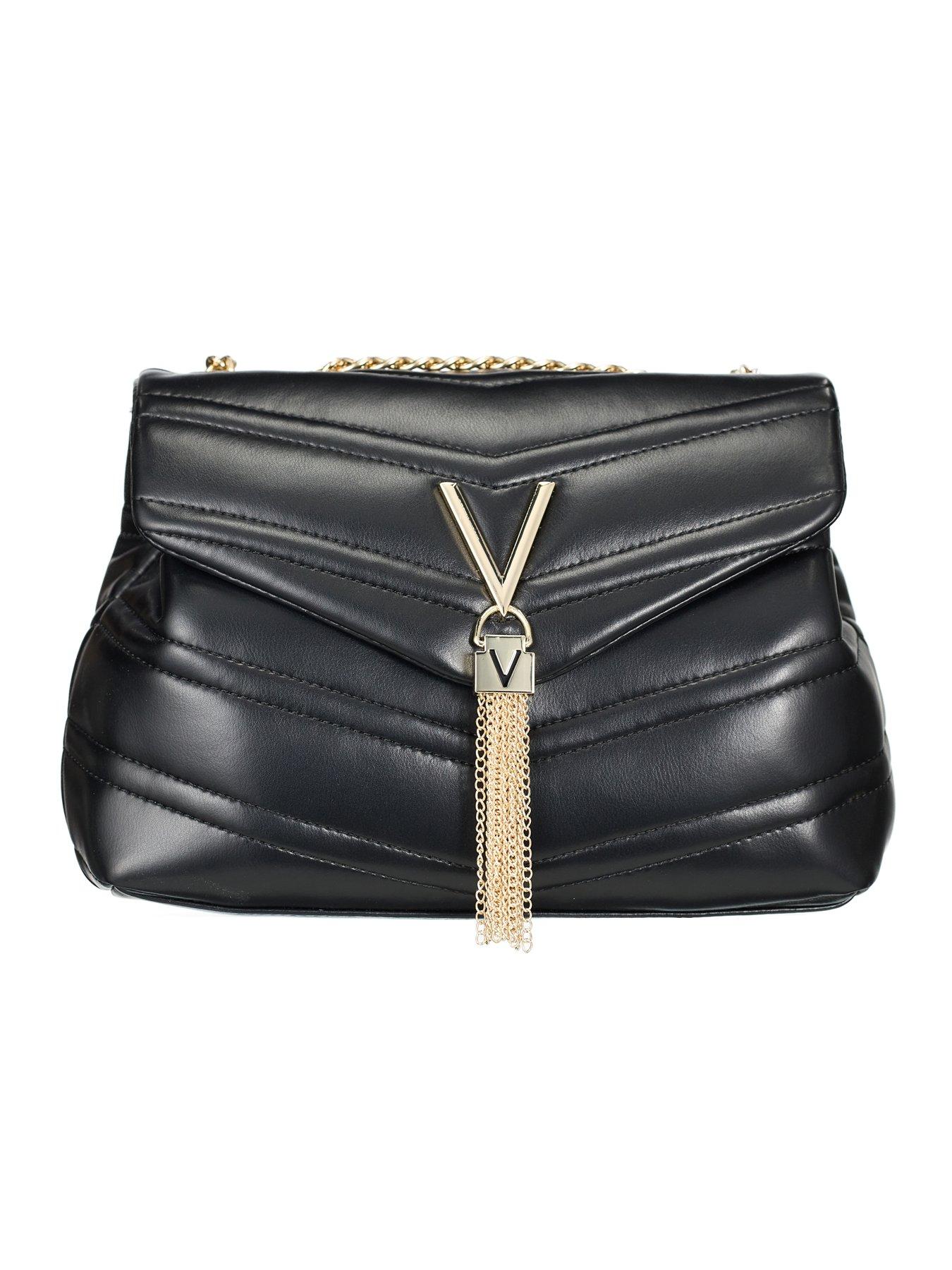 valentino-privilege-quilted-small-shoulder-bagdetail