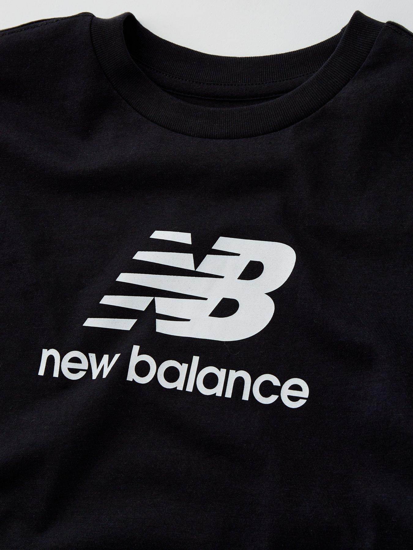 new-balance-kids-stacked-logo-tee-lb-short-set-blackoutfit