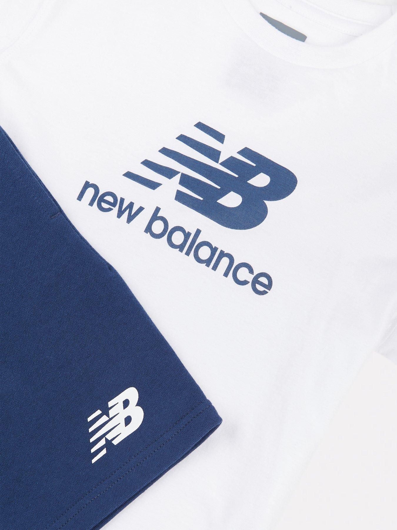 new-balance-kids-stacked-logo-tee-lb-short-set-whiteoutfit