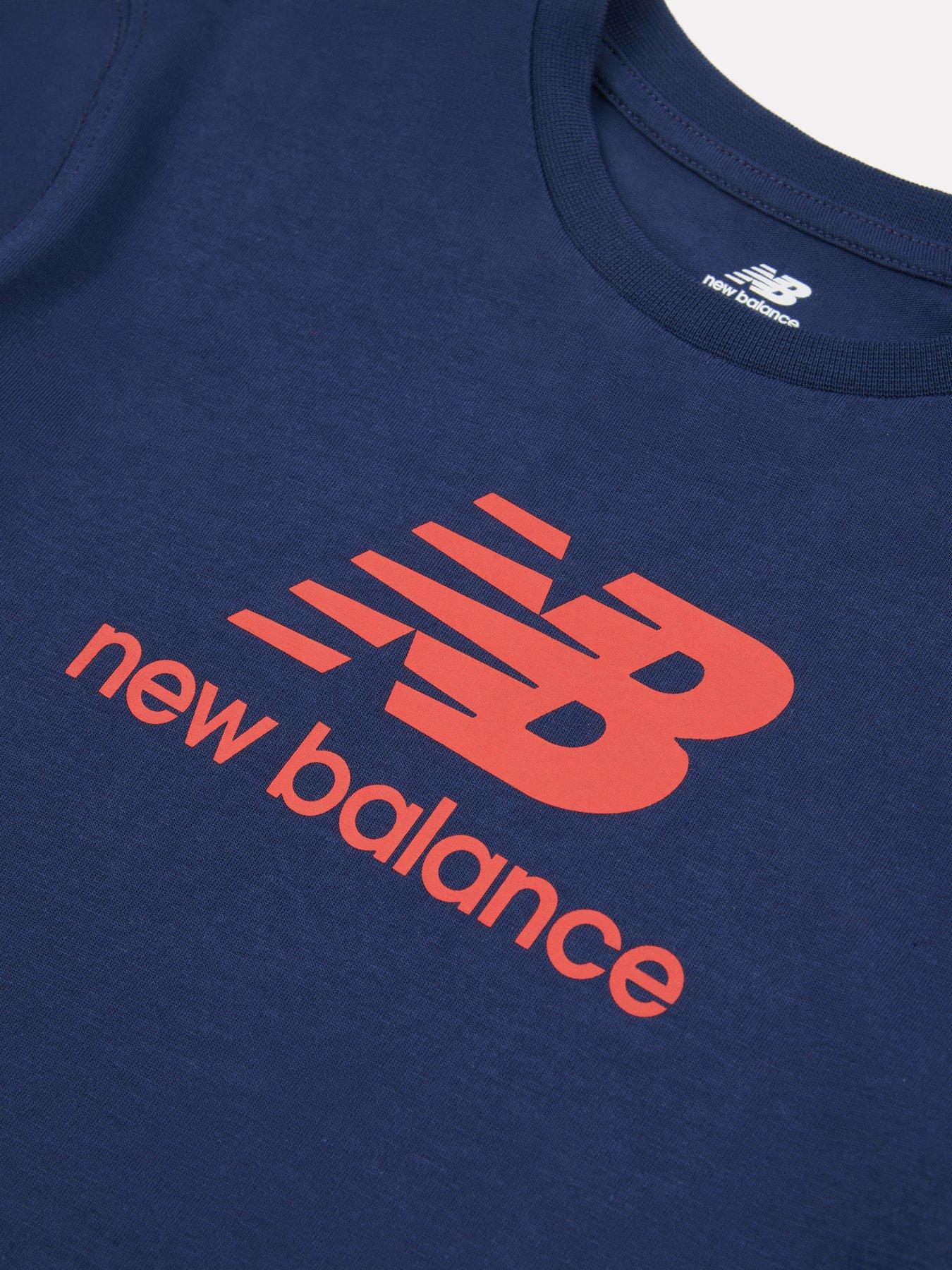 new-balance-kids-stacked-logo-tee-lb-short-set-reddetail