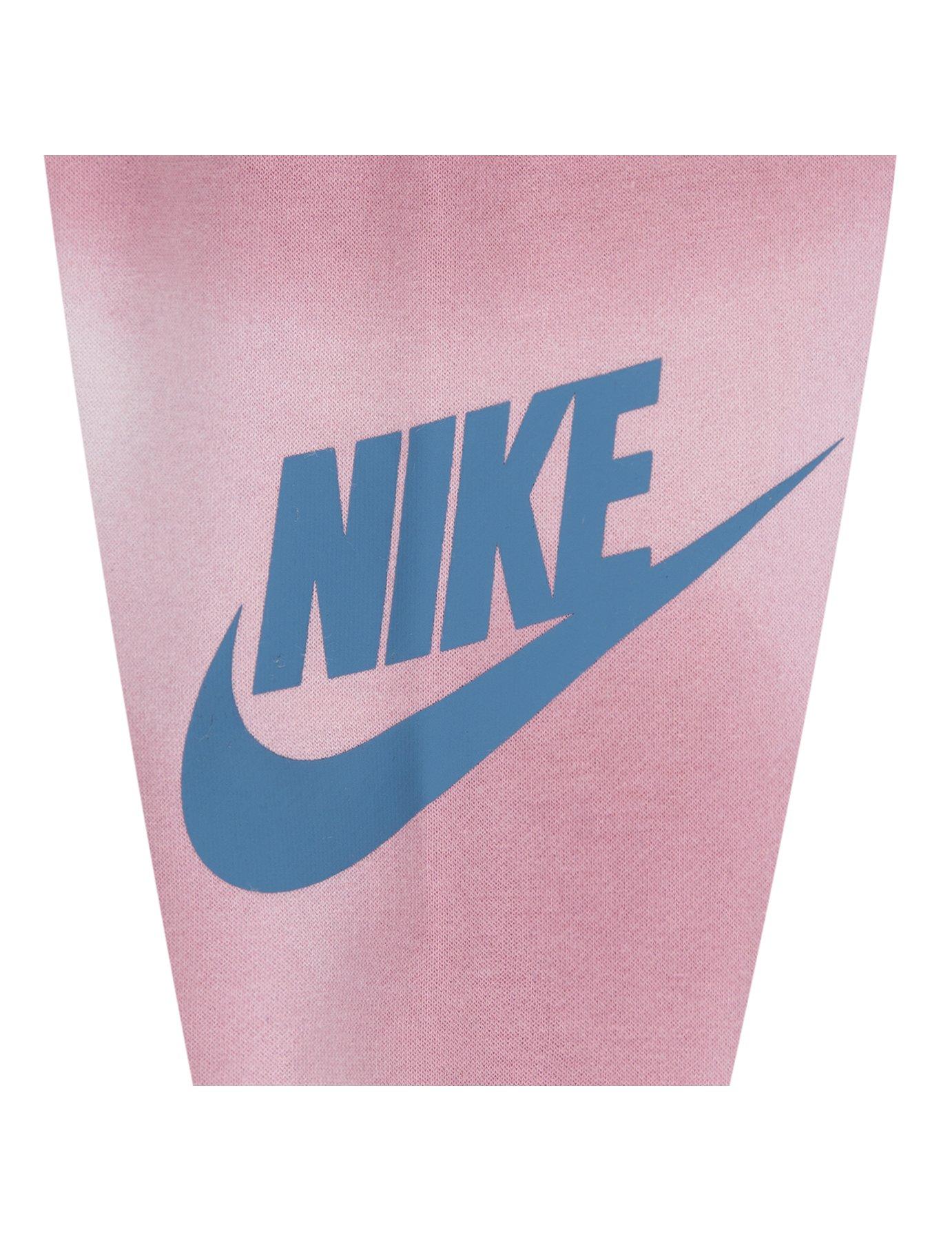 nike-younger-girls-solarized-hoodie-and-pants-set-pinkdetail