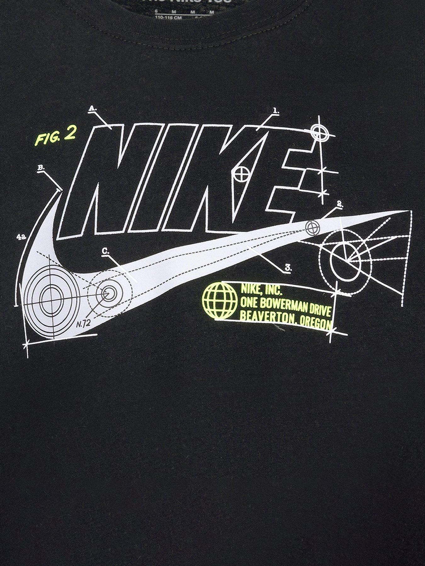 nike-younger-boys-future-utility-long-sleeve-t-shirt-blackdetail