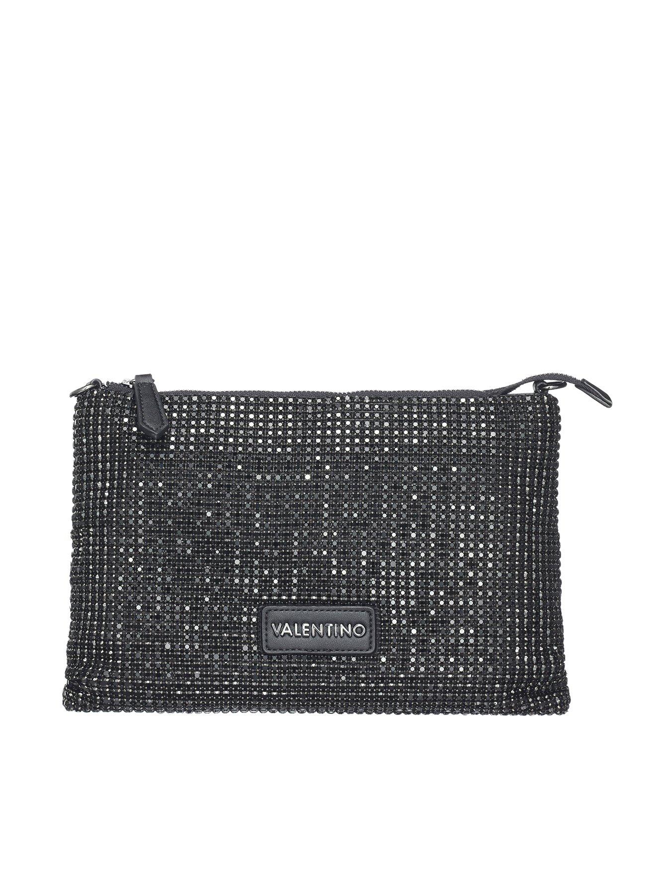 Small pochette bag hotsell