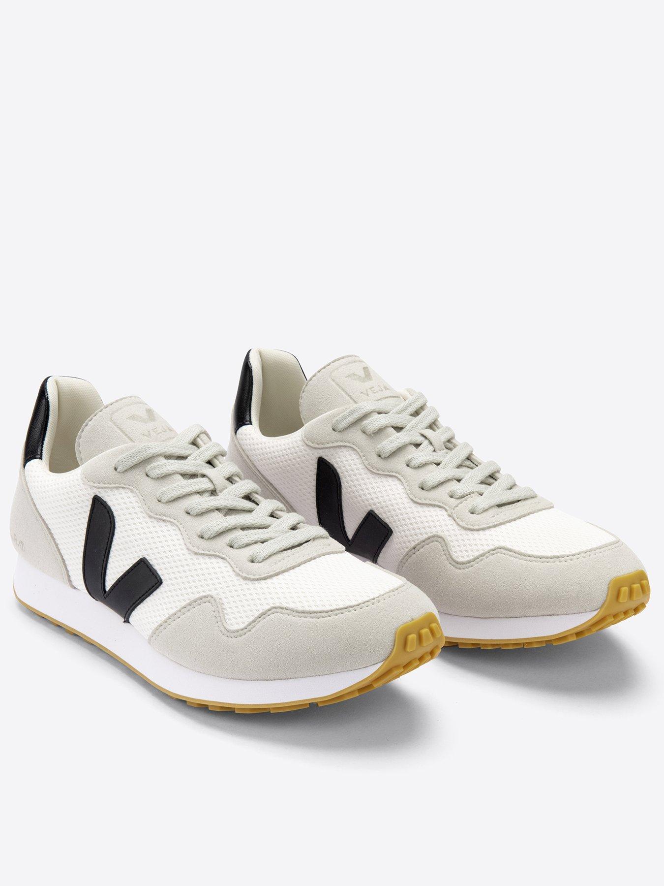 veja-mens-sdu-trainers-whiteblackstillFront