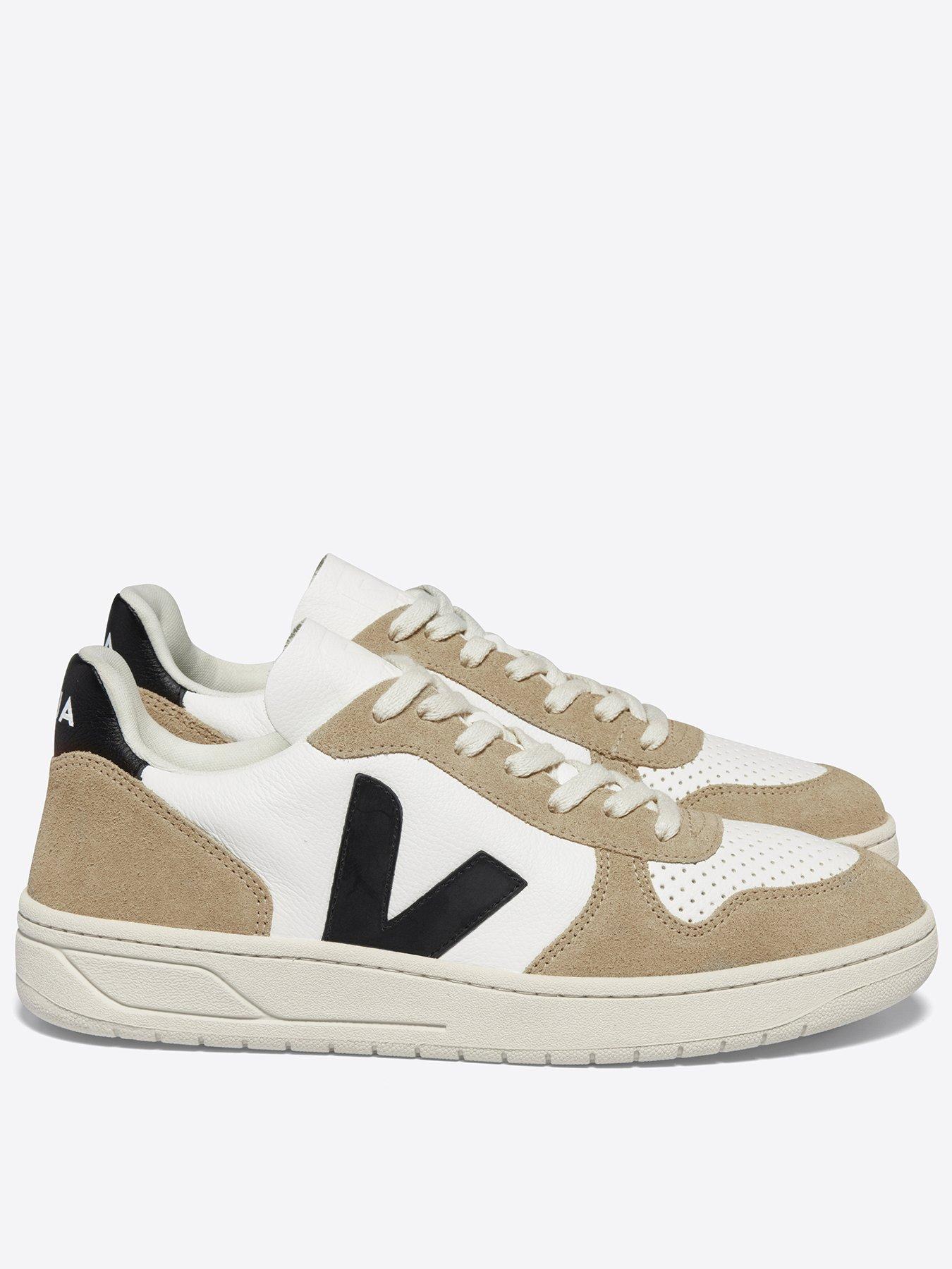 veja-mens-v-10-trainers-brownblack