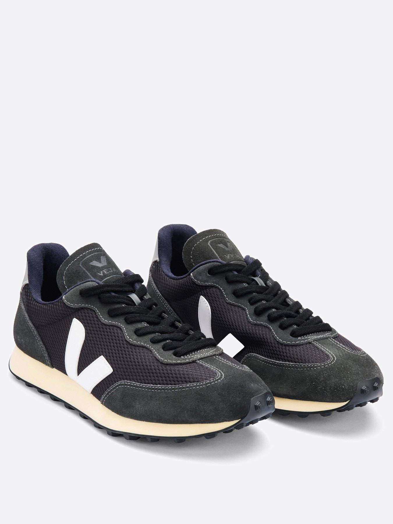 veja-mens-rio-branco-trainers-blackgreystillFront