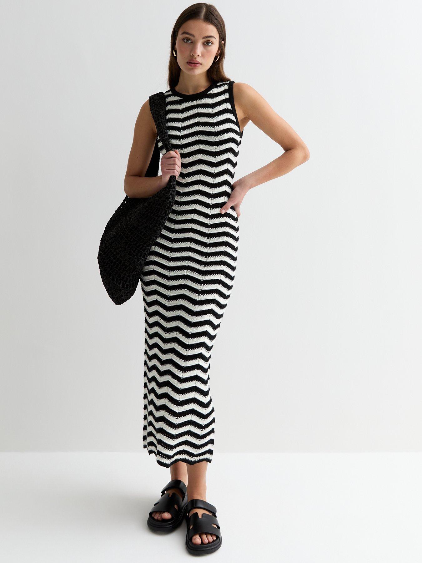 new-look-black-stripe-knit-sleeveless-bodycon-maxi-dressback