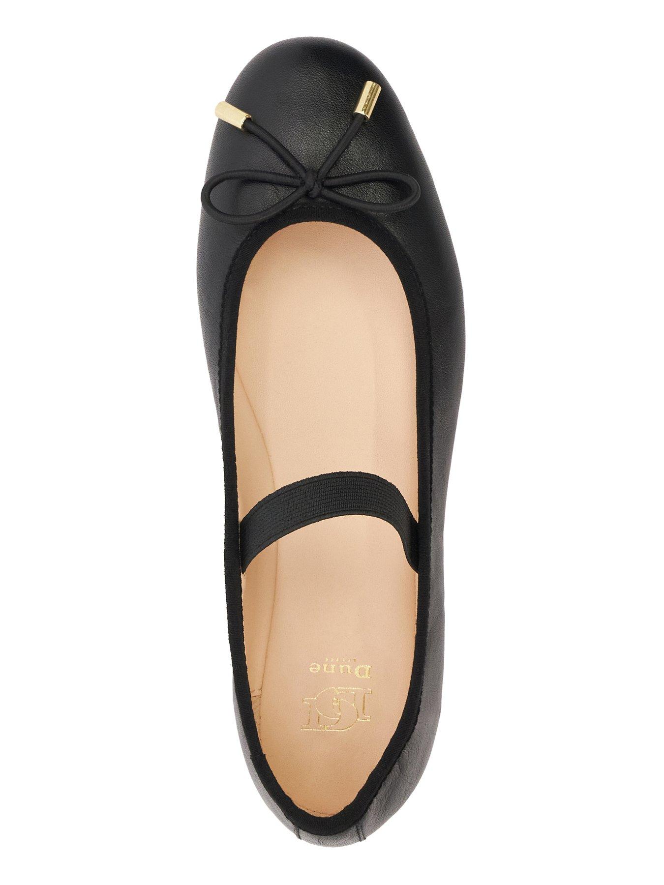 dune-london-helenas-leather-ballet-flat-with-elastic-strap-blackoutfit