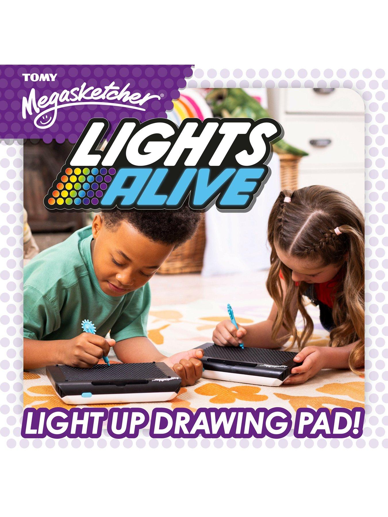 Image 6 of 8 of Tomy Lights Alive