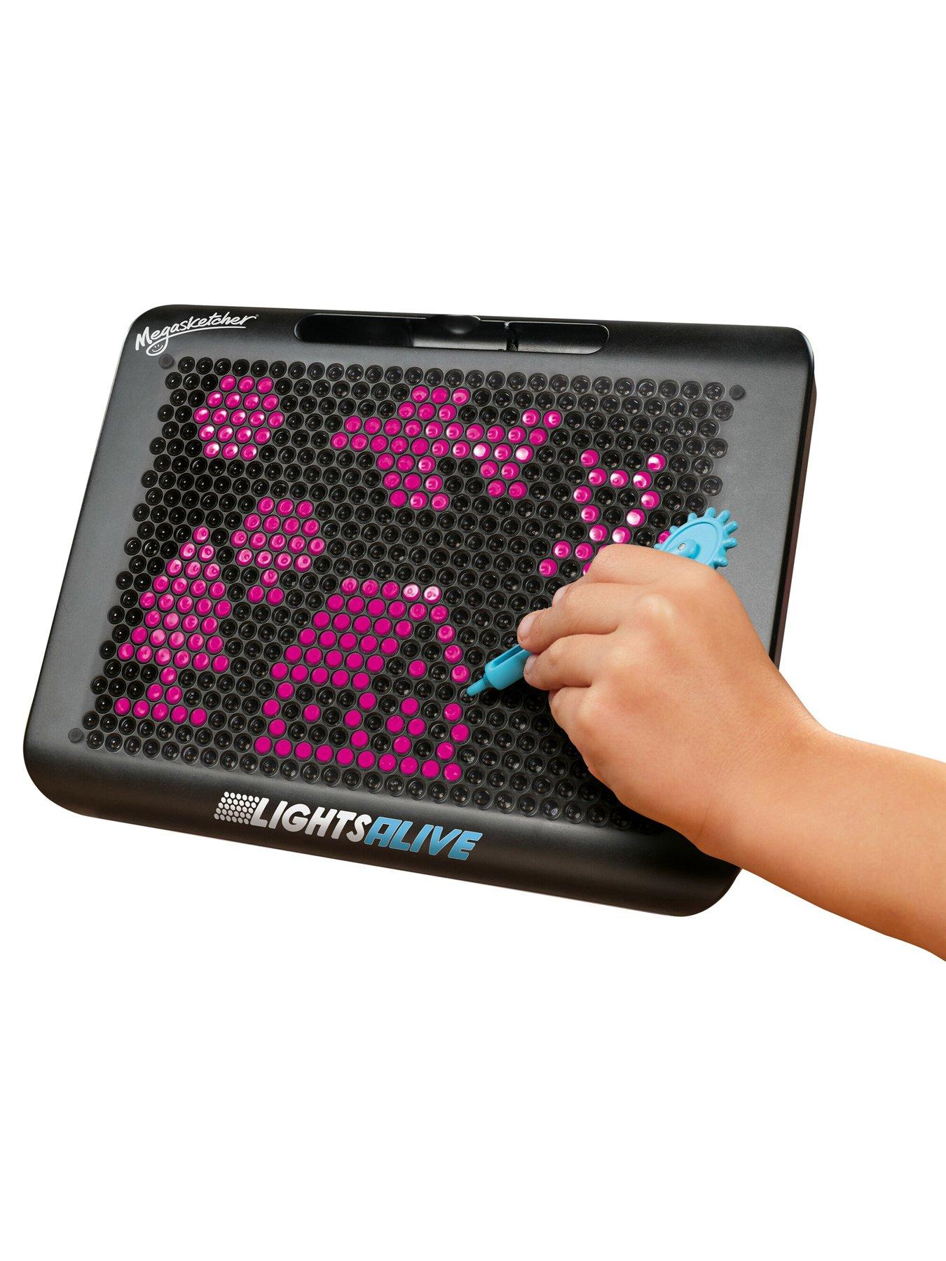 Image 7 of 8 of Tomy Lights Alive