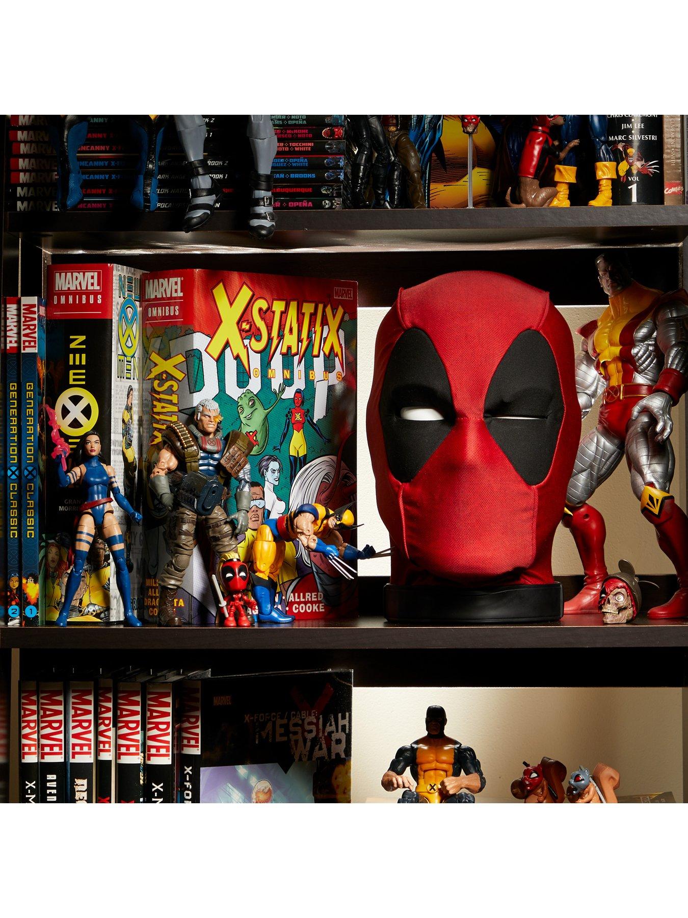 Image 2 of 8 of Marvel Deadpool Premium Fan item