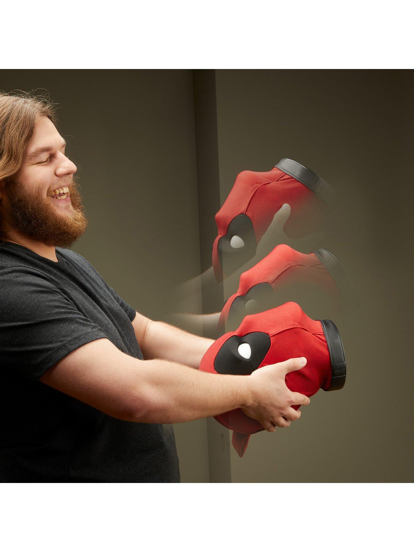 Image 3 of 8 of Marvel Deadpool Premium Fan item