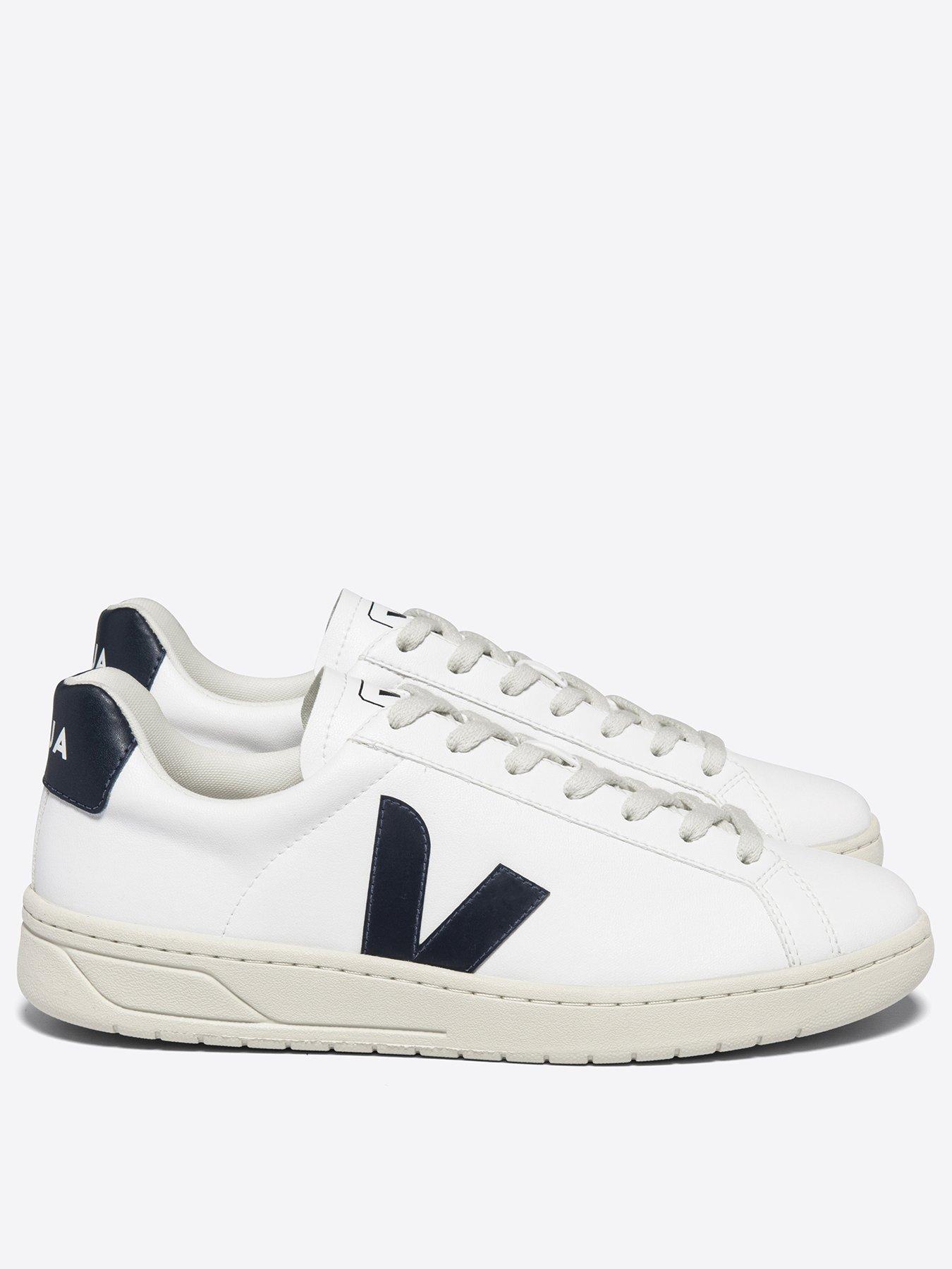 veja-womens-urca-trainers-whitenavyfront