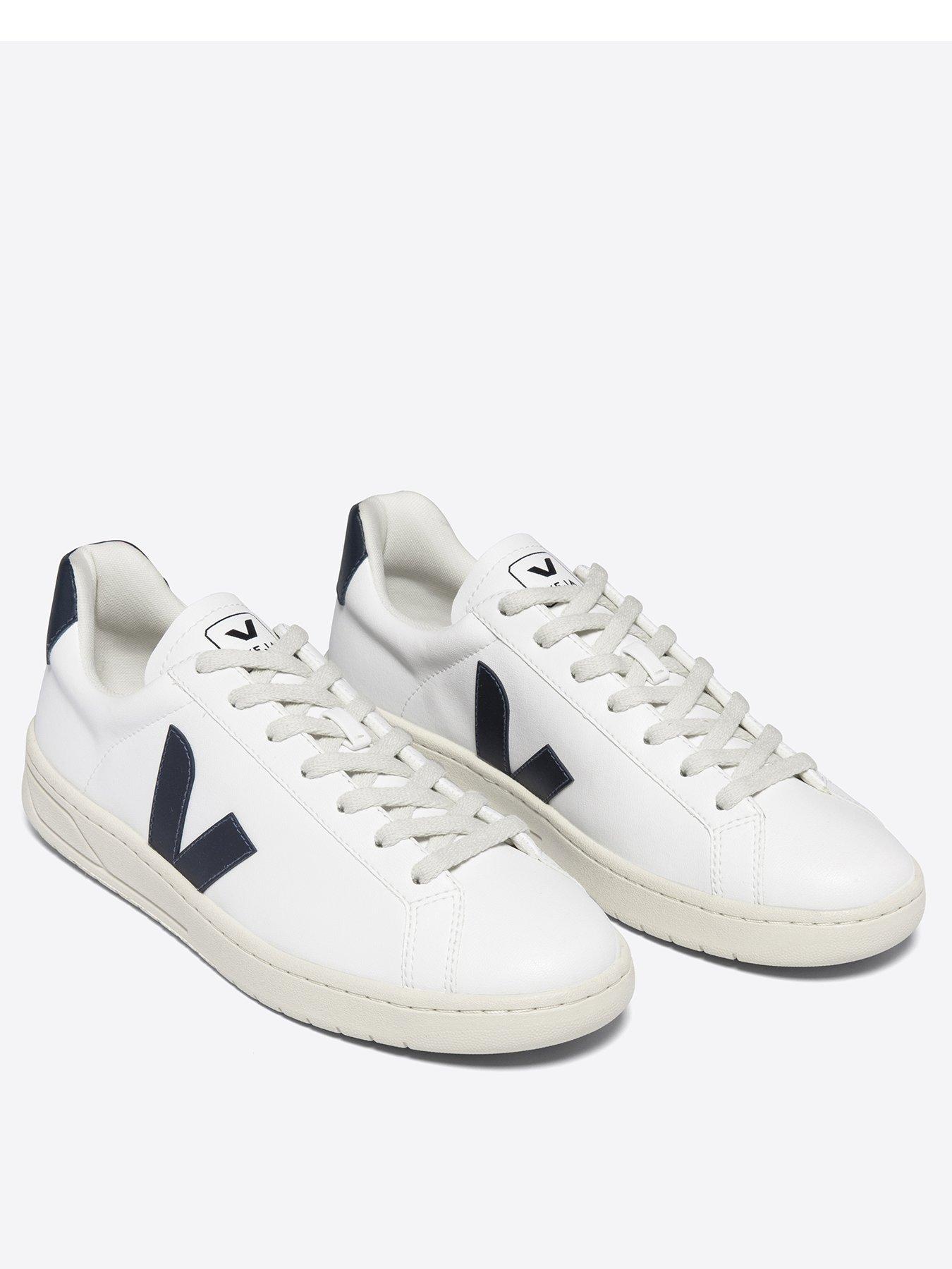 veja-womens-urca-trainers-whitenavystillFront