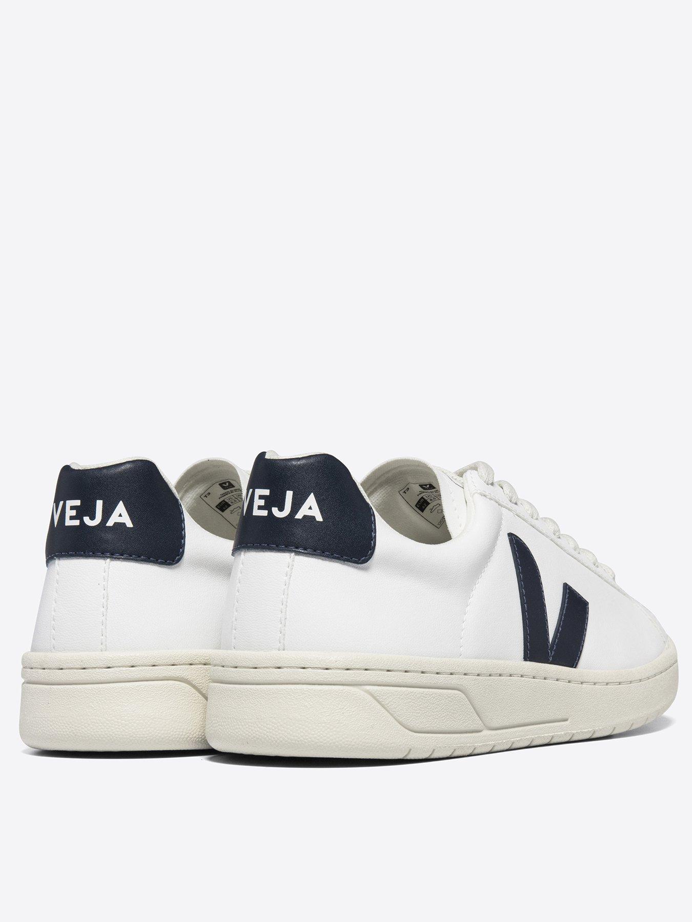 veja-womens-urca-trainers-whitenavyback