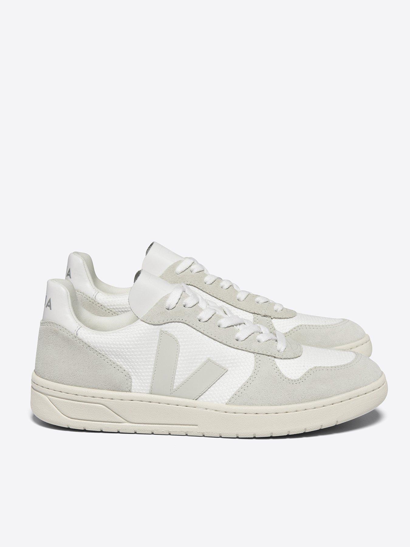 veja-womens-v-10-trainers-whitegreyfront