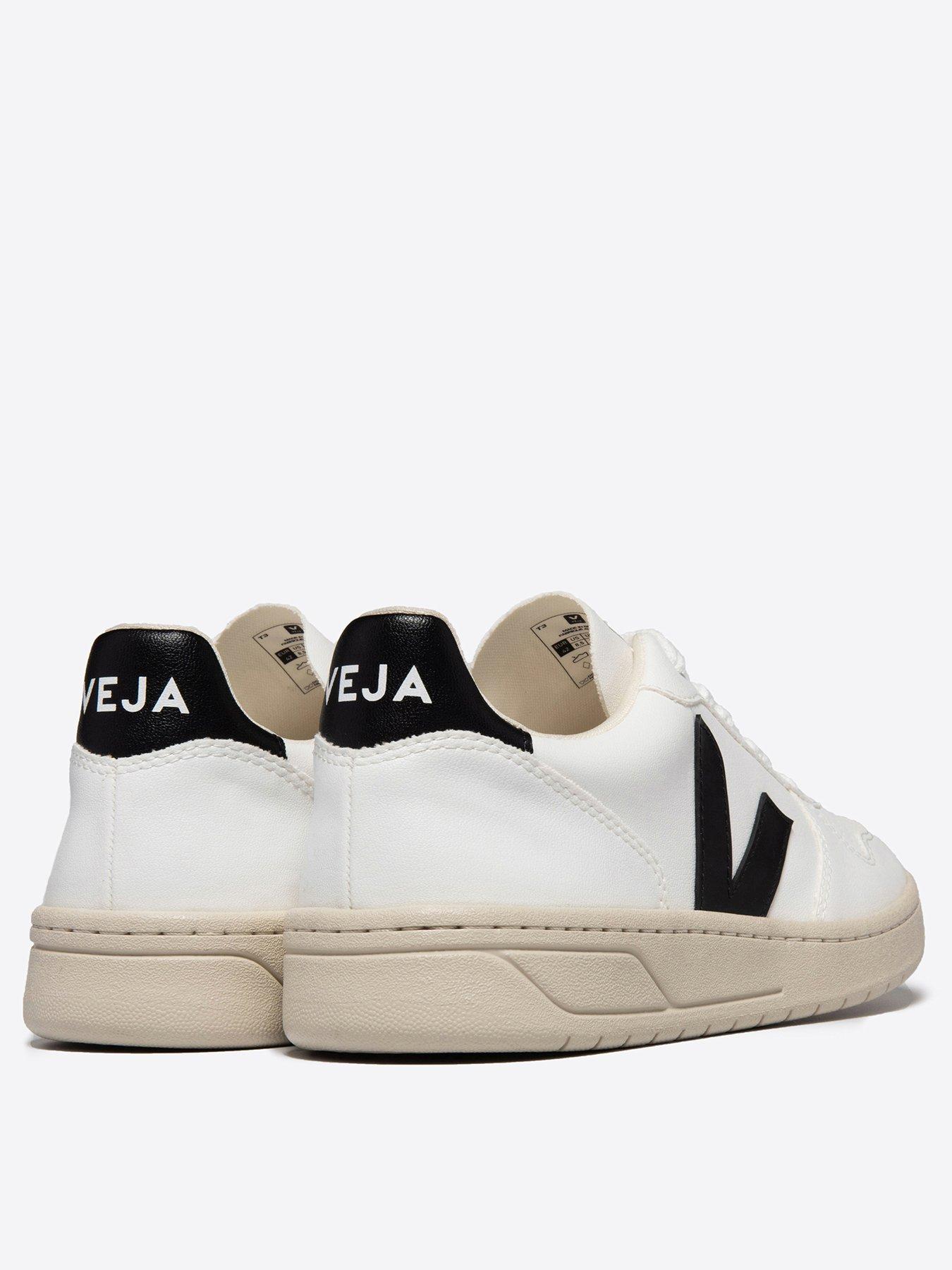 veja-womens-v-10-trainers-whiteblackback