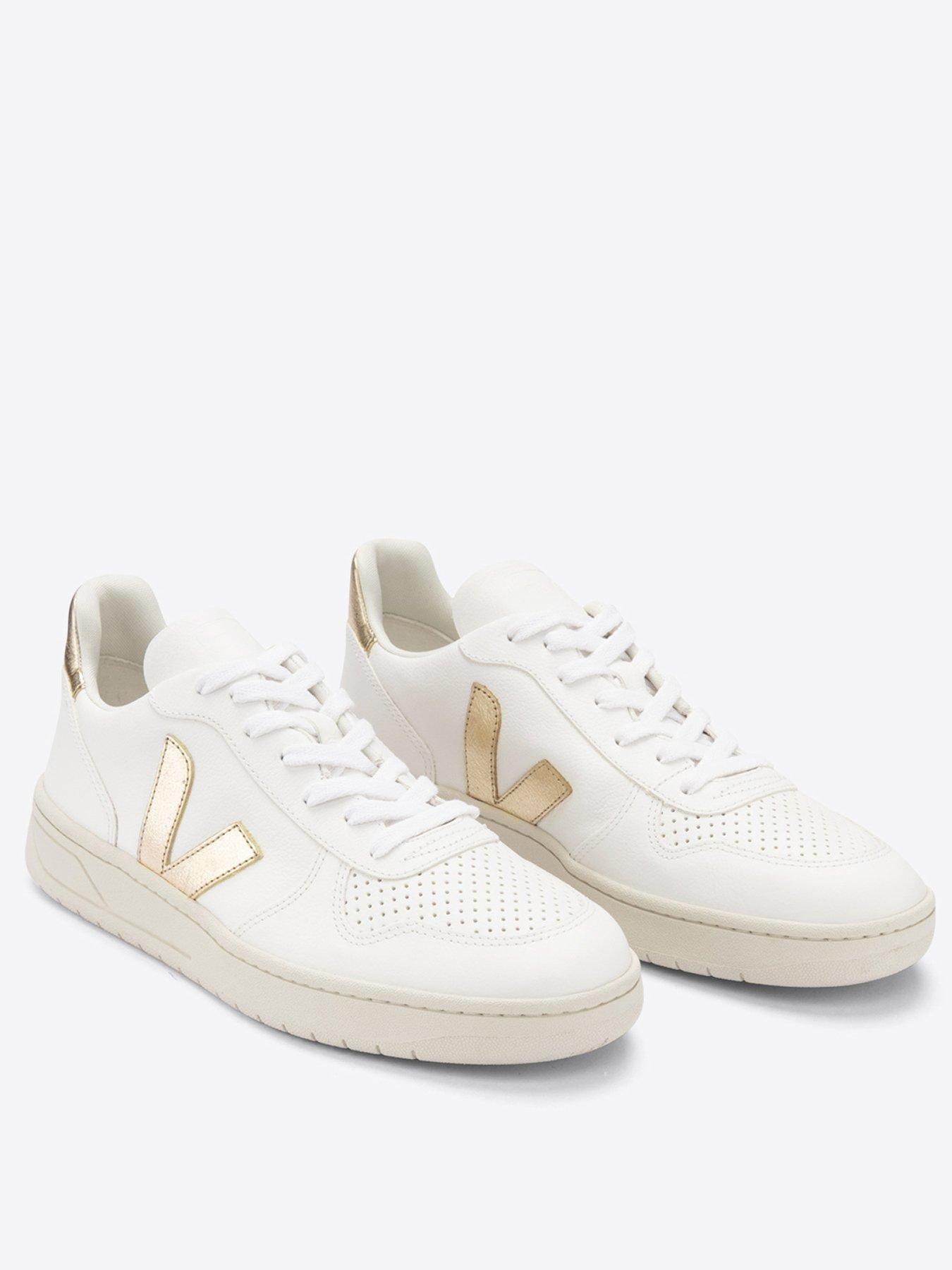 veja-womens-v-10-trainers-whitegoldstillFront