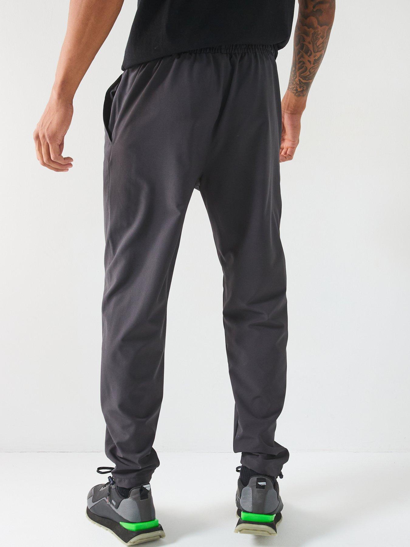 gym-king-mens-fundamental-woven-jogger-dark-pewterstillFront