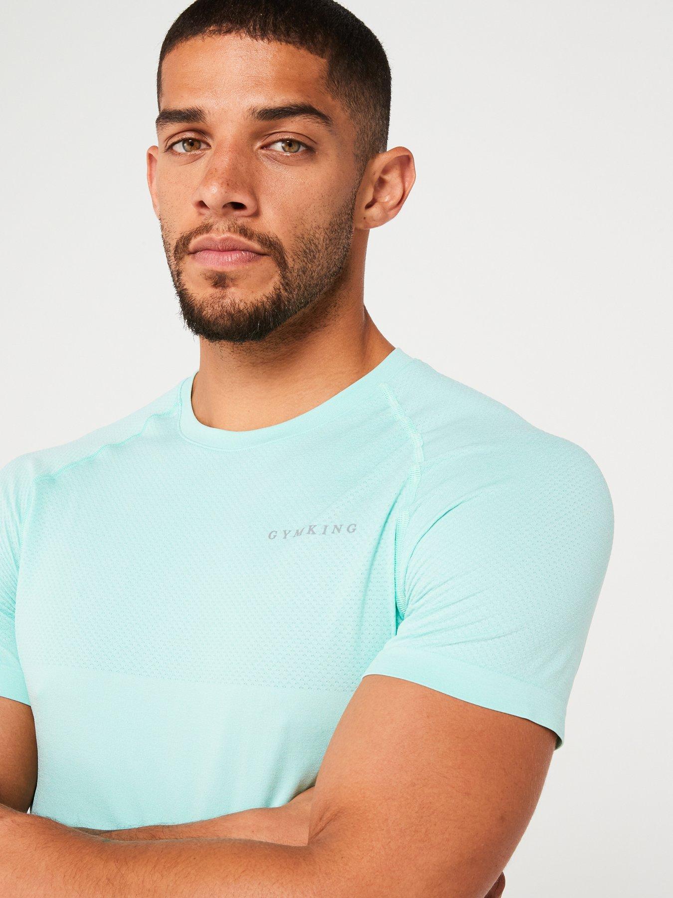 gym-king-mens-debossed-camo-seamless-tee-mineral-greenoutfit