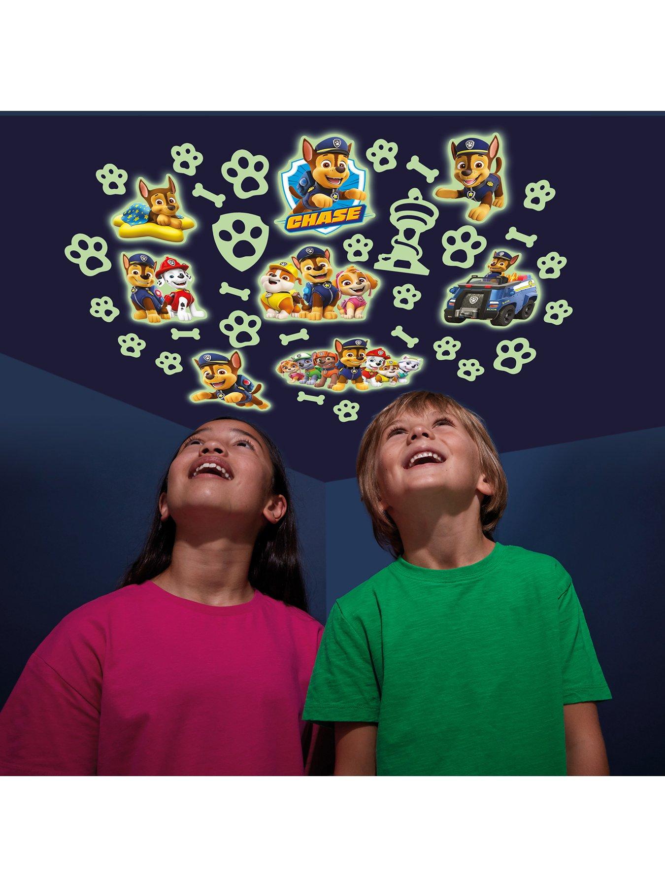 Image 2 of 6 of Nickelodeon PAW Patrol Torch & Projector and Glow Shapes and Chase Pack