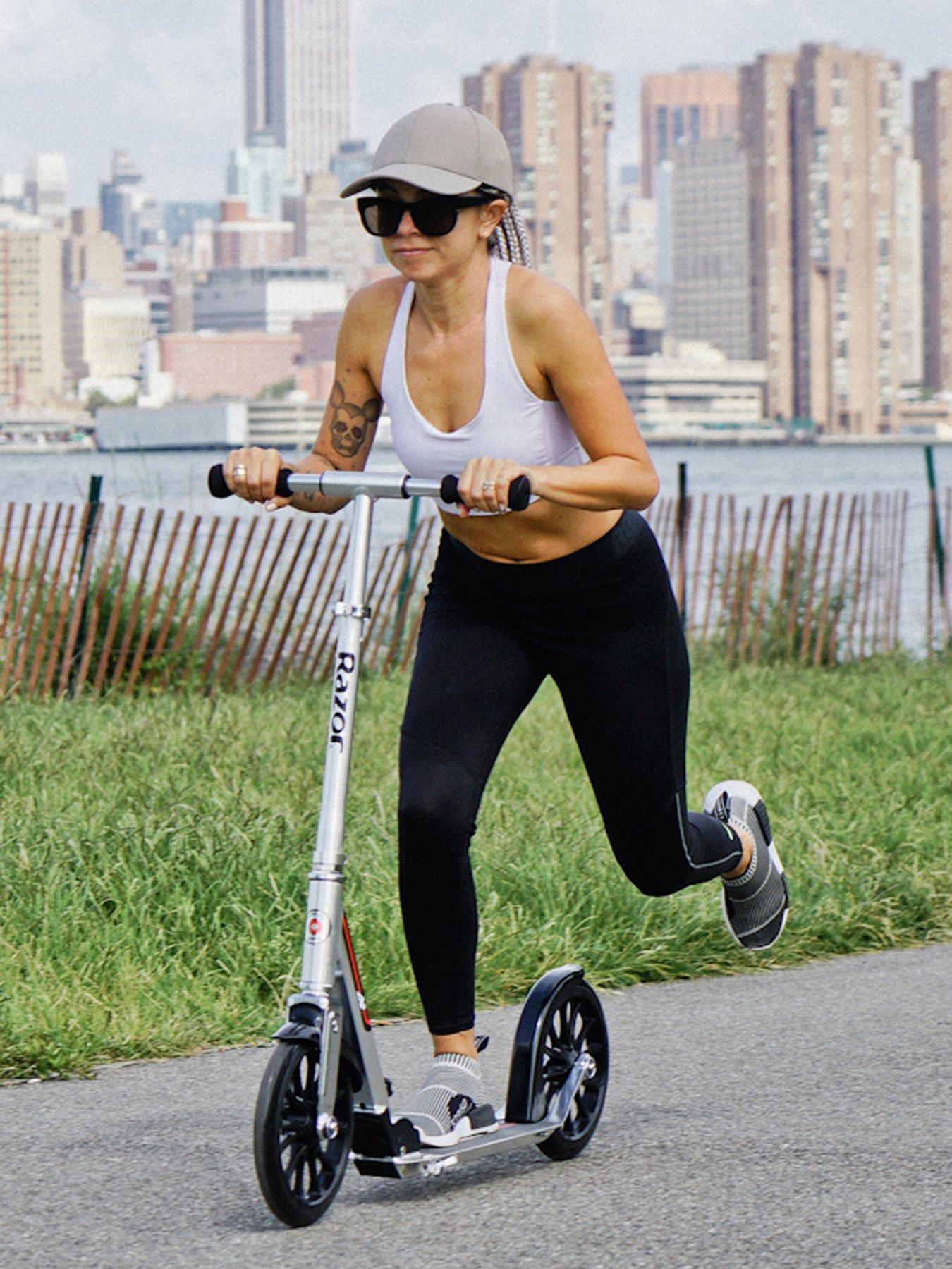 Image 6 of 8 of Razor Razor A6 Scooter - Silver