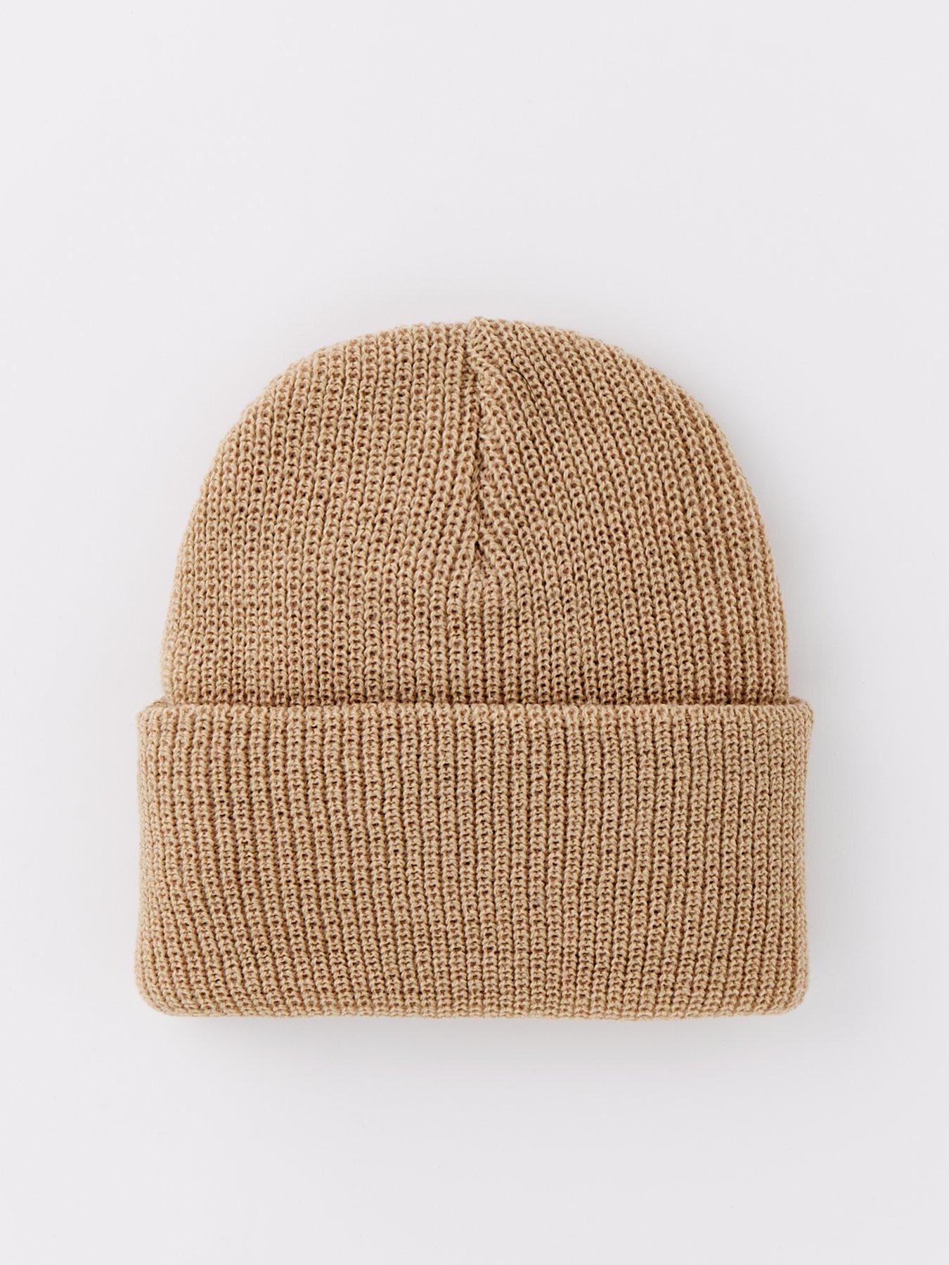 new-balance-fisherman-beanie-beigeback