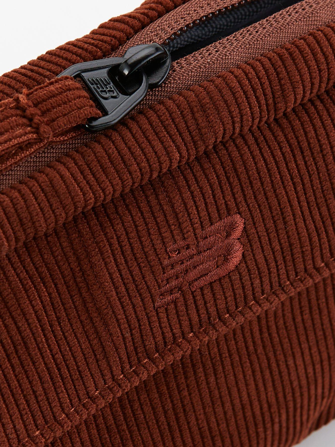 new-balance-corduroy-waist-bag-browndetail