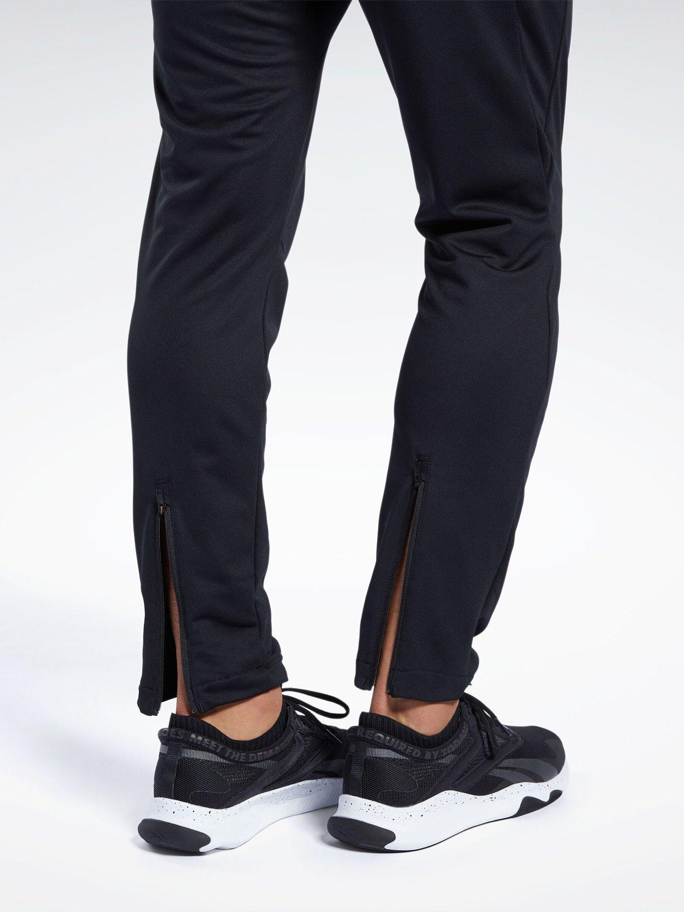 reebok-mens-training-id-train-knit-pants-blackdetail