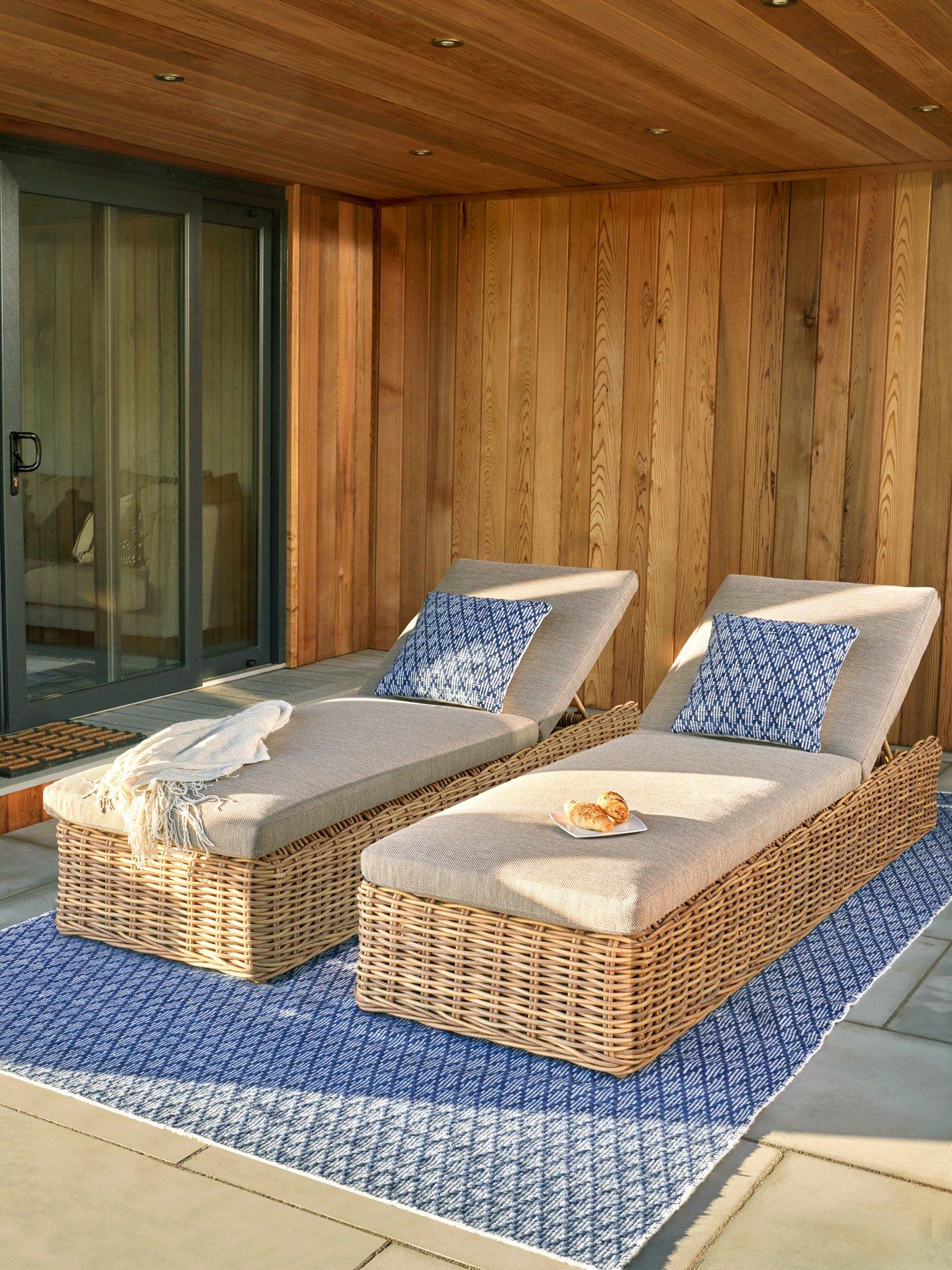 undefined Garda Natural Antique Outdoor Sunlounger