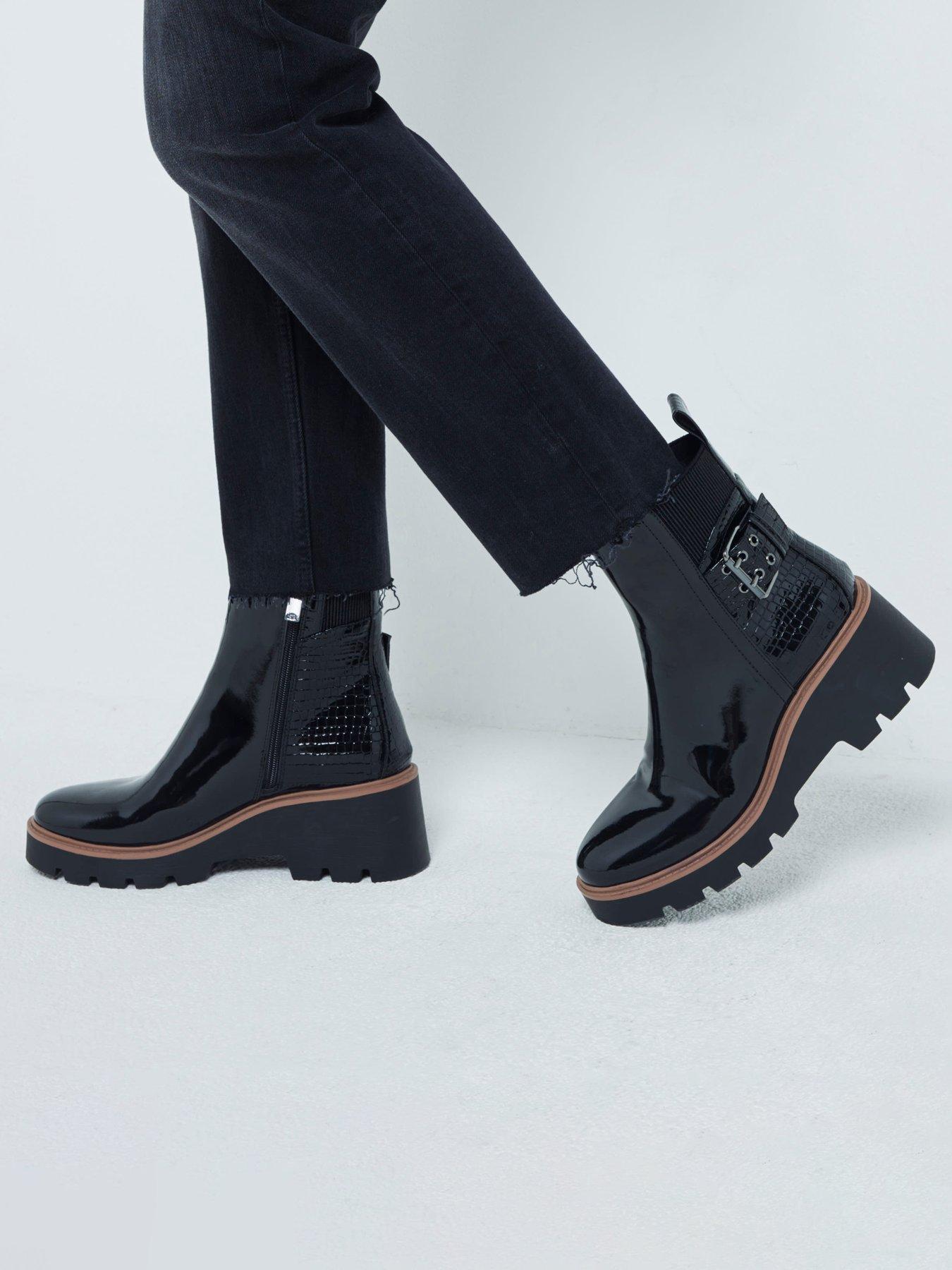 river-island-buckled-chelsea-boot-blackstillFront