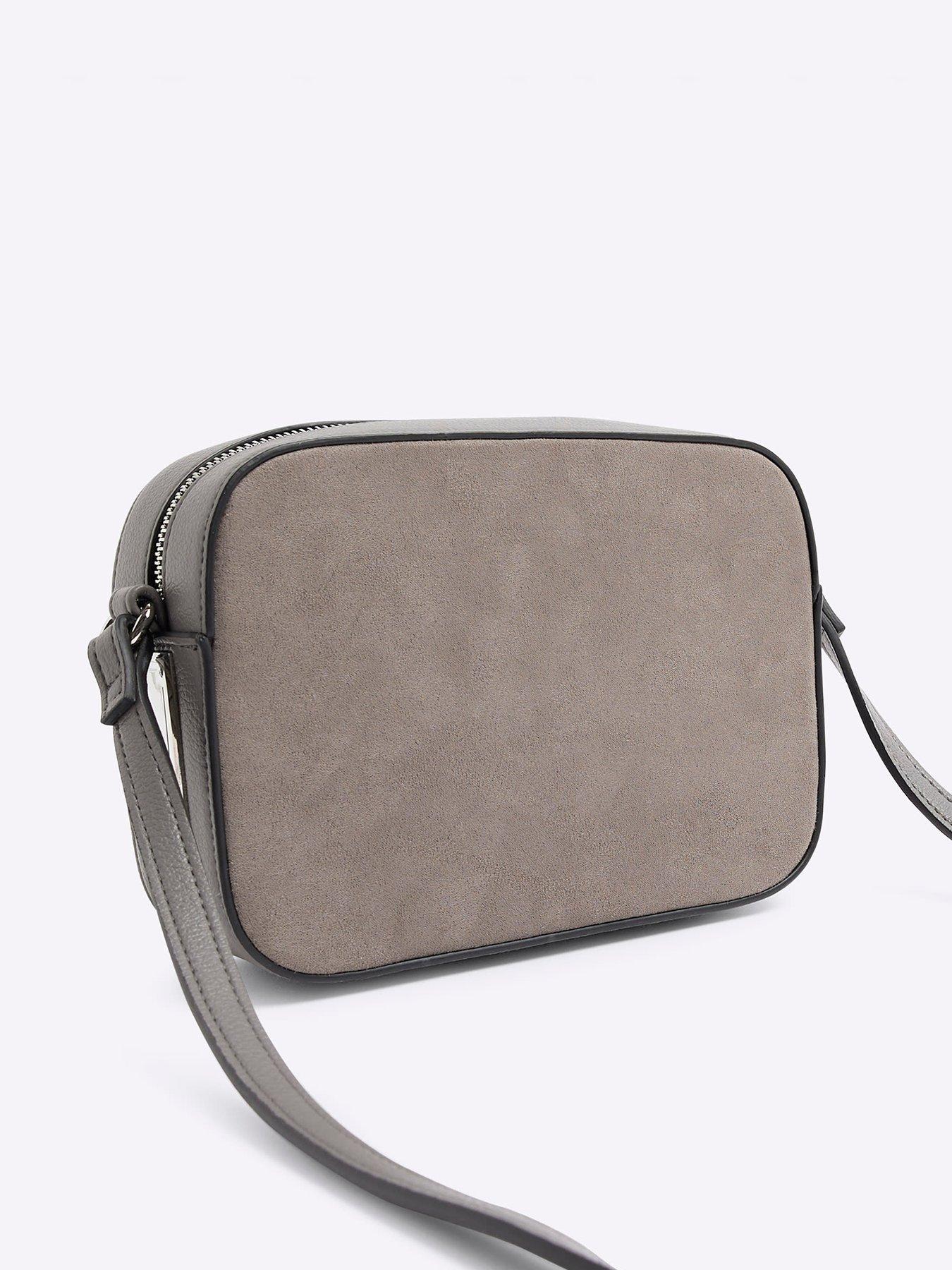 river-island-pocket-front-crossbody-bag-greyback