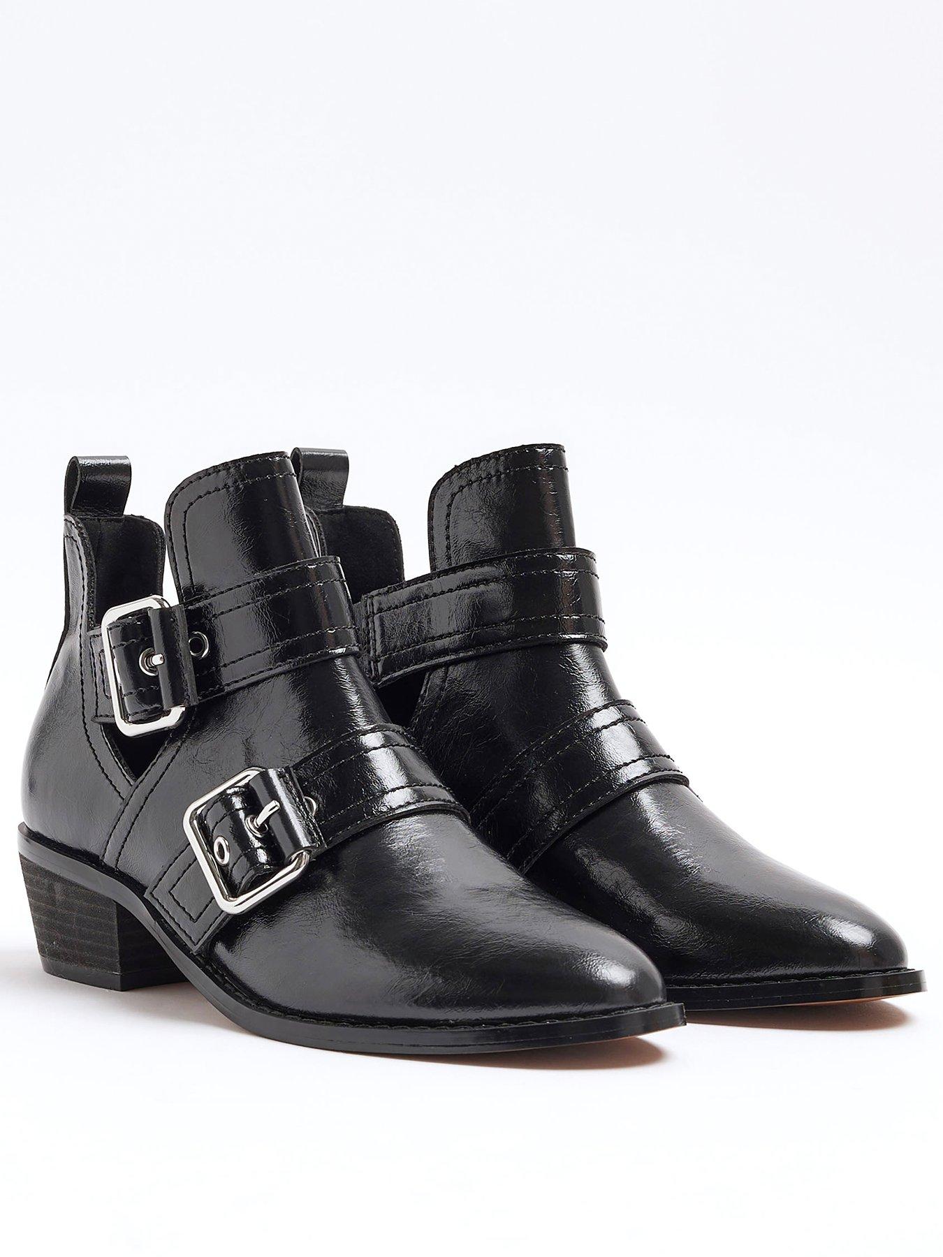 river-island-cut-out-western-boots-blackoutfit