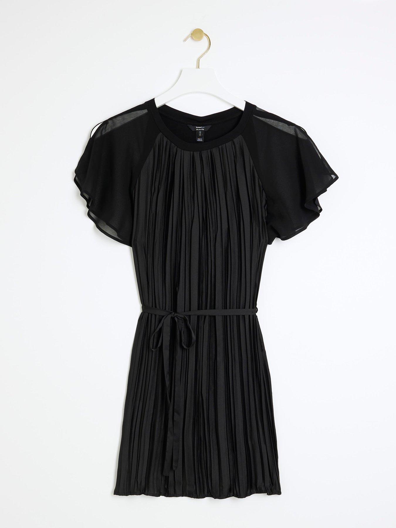 river-island-angel-sleeve-crinkle-detail-dress-blackdetail