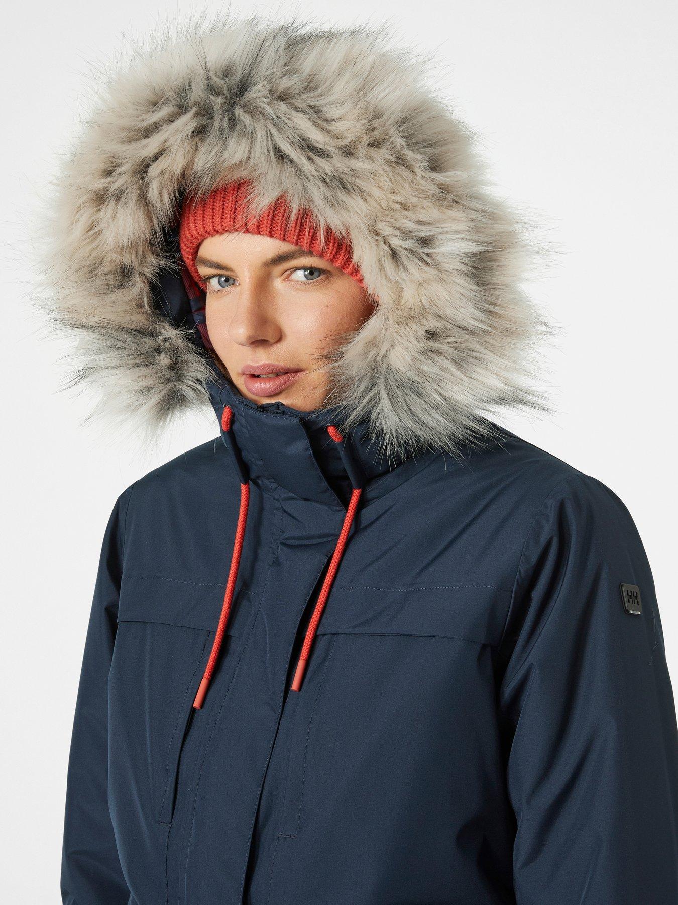 helly-hansen-womens-coastal-parka-navyoutfit