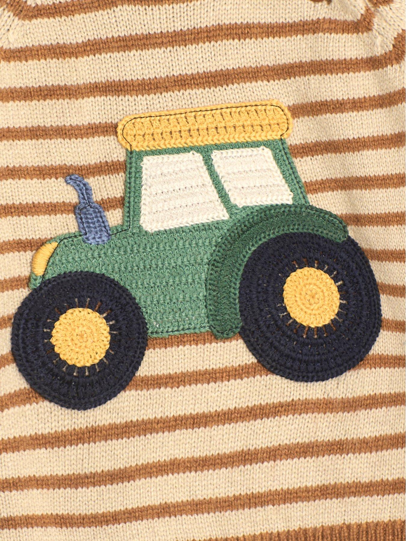 jojo-maman-bebe-boys-tractor-jumper-beigeoutfit