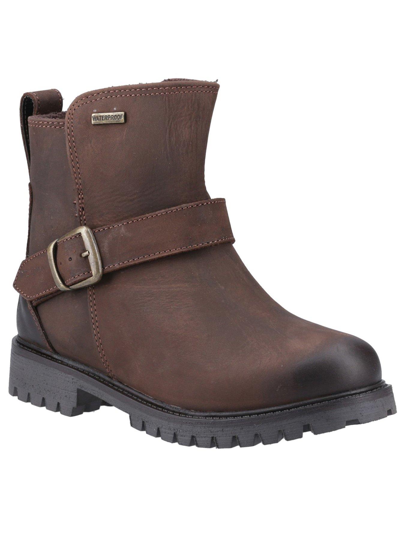 hush-puppies-wakeley-waterproof-bootstillFront