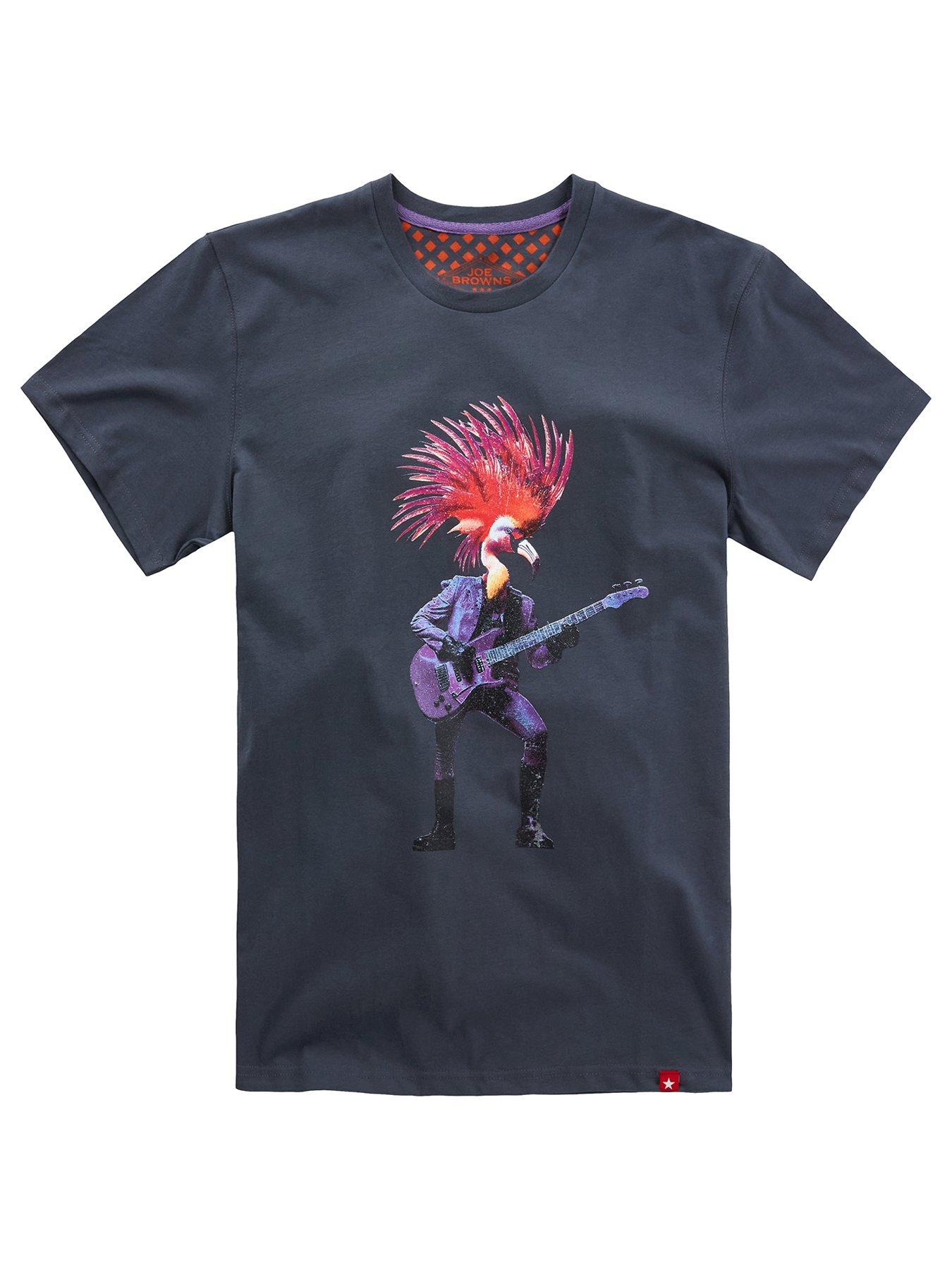 joe-browns-joe-browns-flamingo-rock-graphic-t-shirt-blackdetail