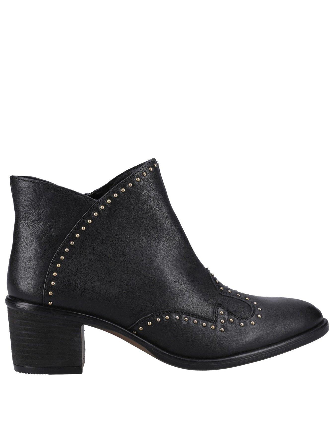 hush-puppies-waverly-studded-western-black