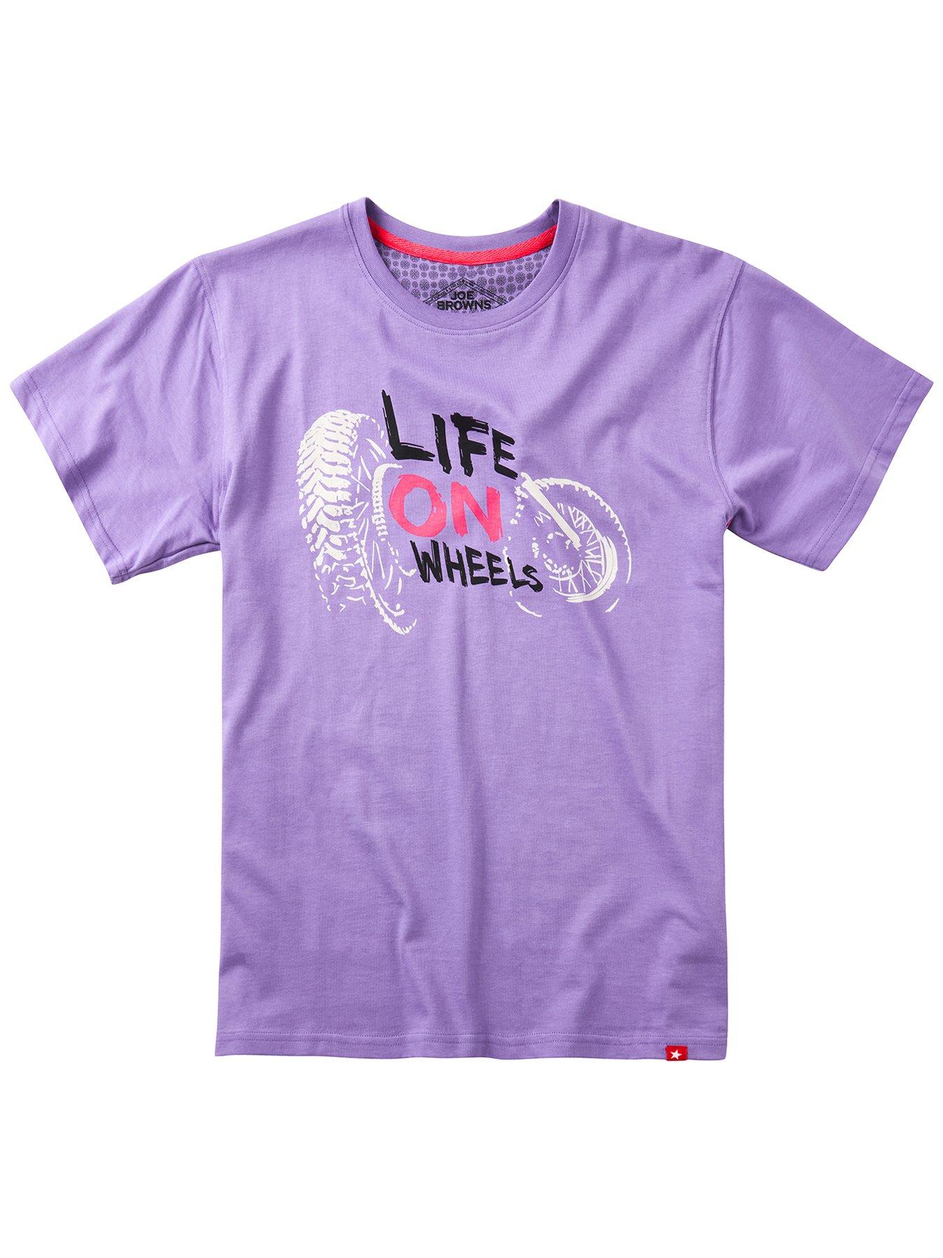 joe-browns-joe-browns-life-on-wheels-graphic-t-shirt-purpleoutfit